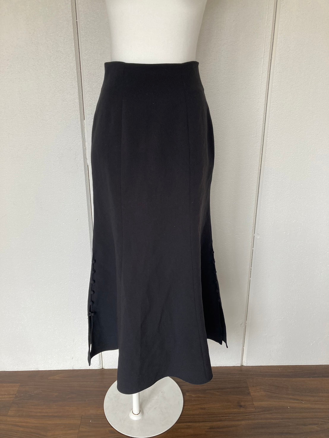 Slit Skirts Collection – CRAMMY