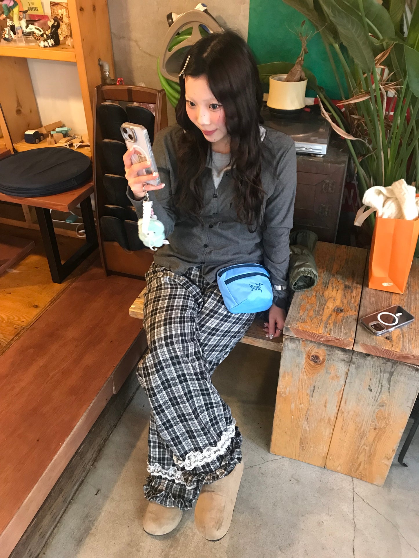 ダークグレーレイヤードトップス DPB89194