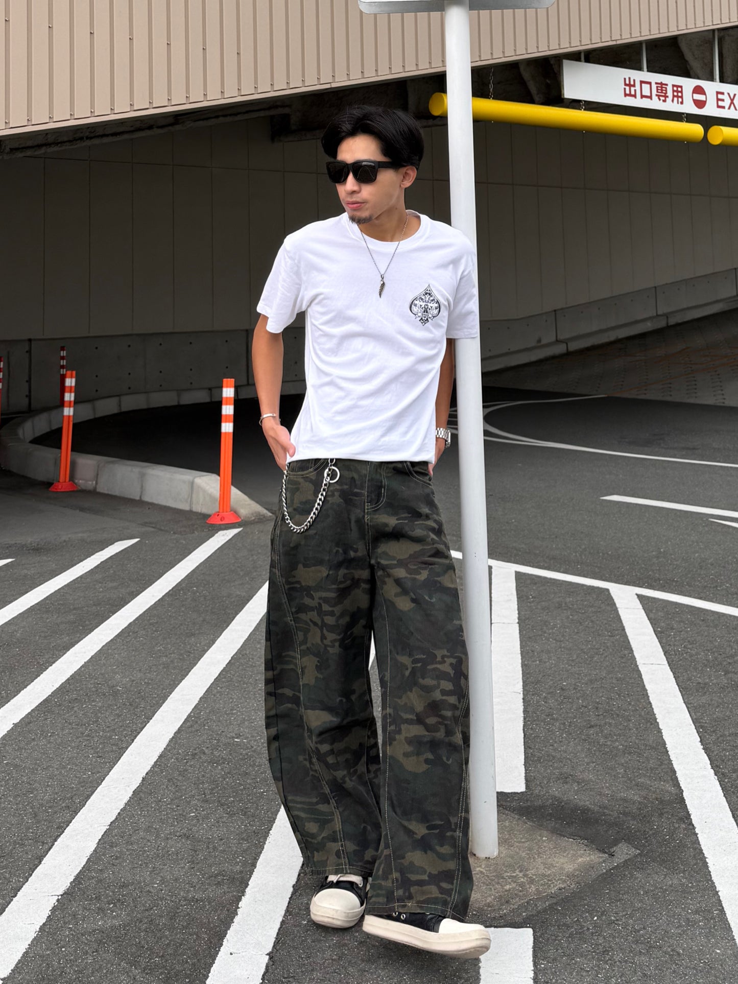 【即納】カモフラカーブシルエットパンツ DPB90226S