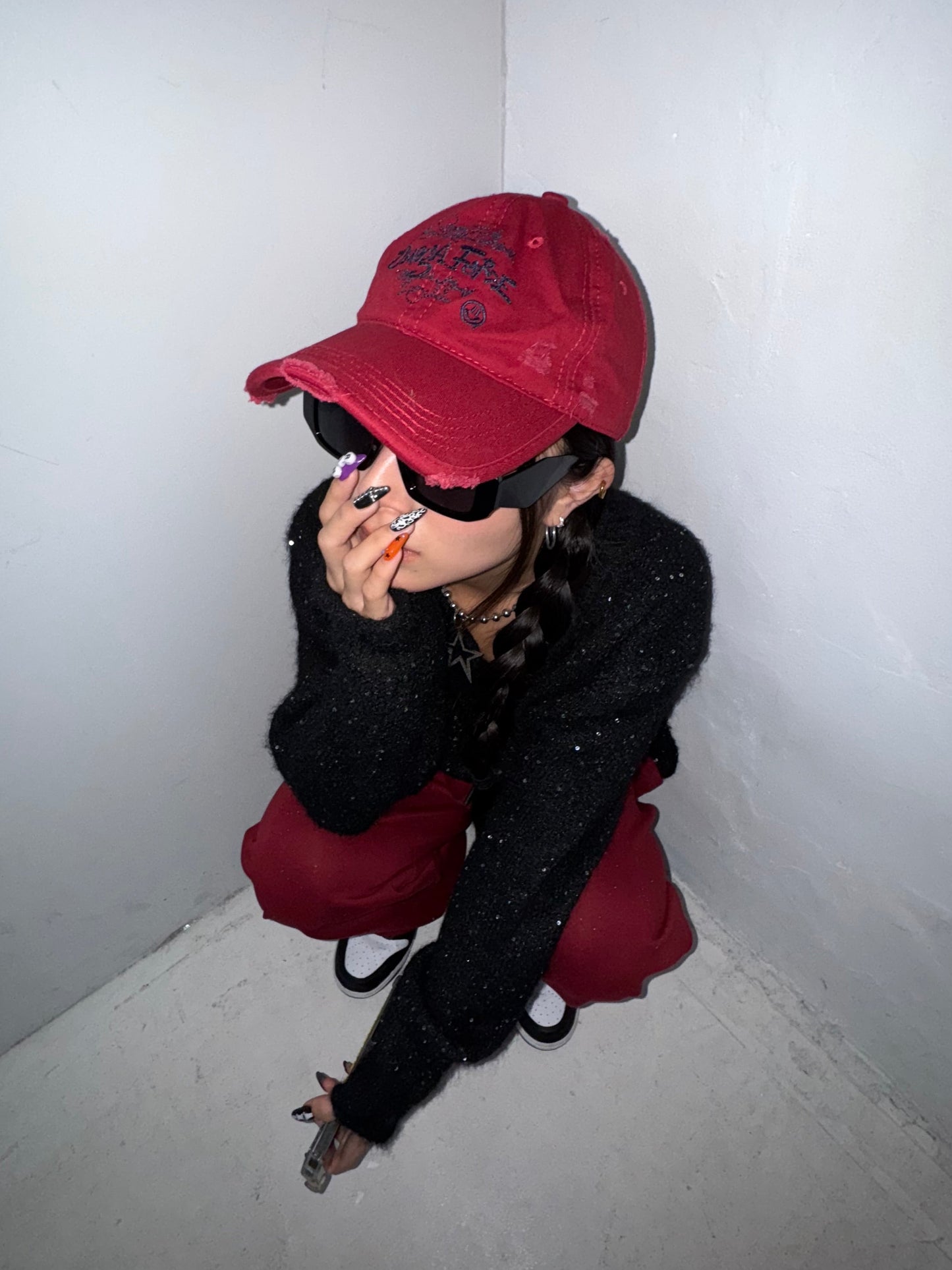 Vネックラメニット DPB86142