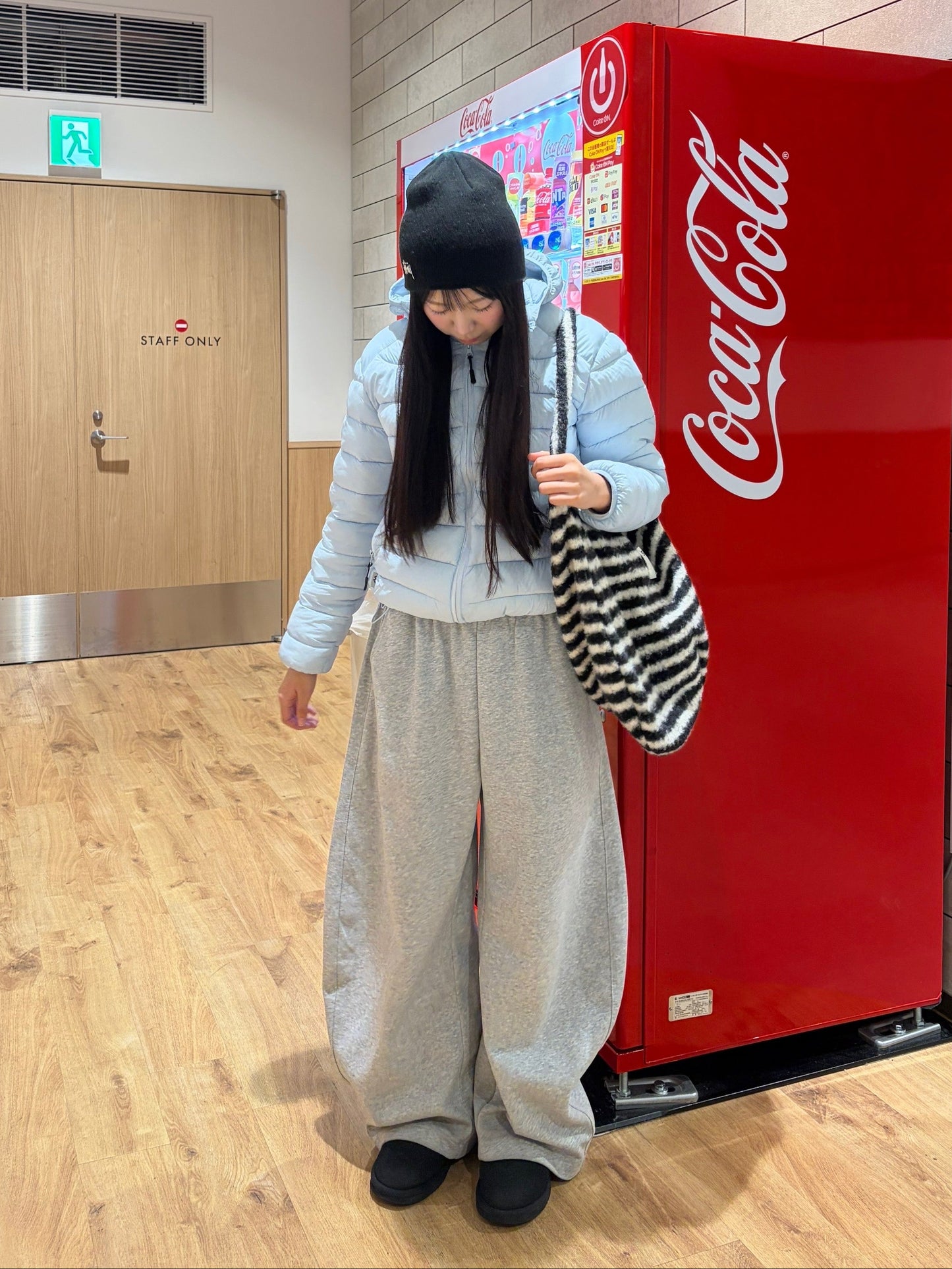 ドローコード付き中綿ライトジャケット DPB92070