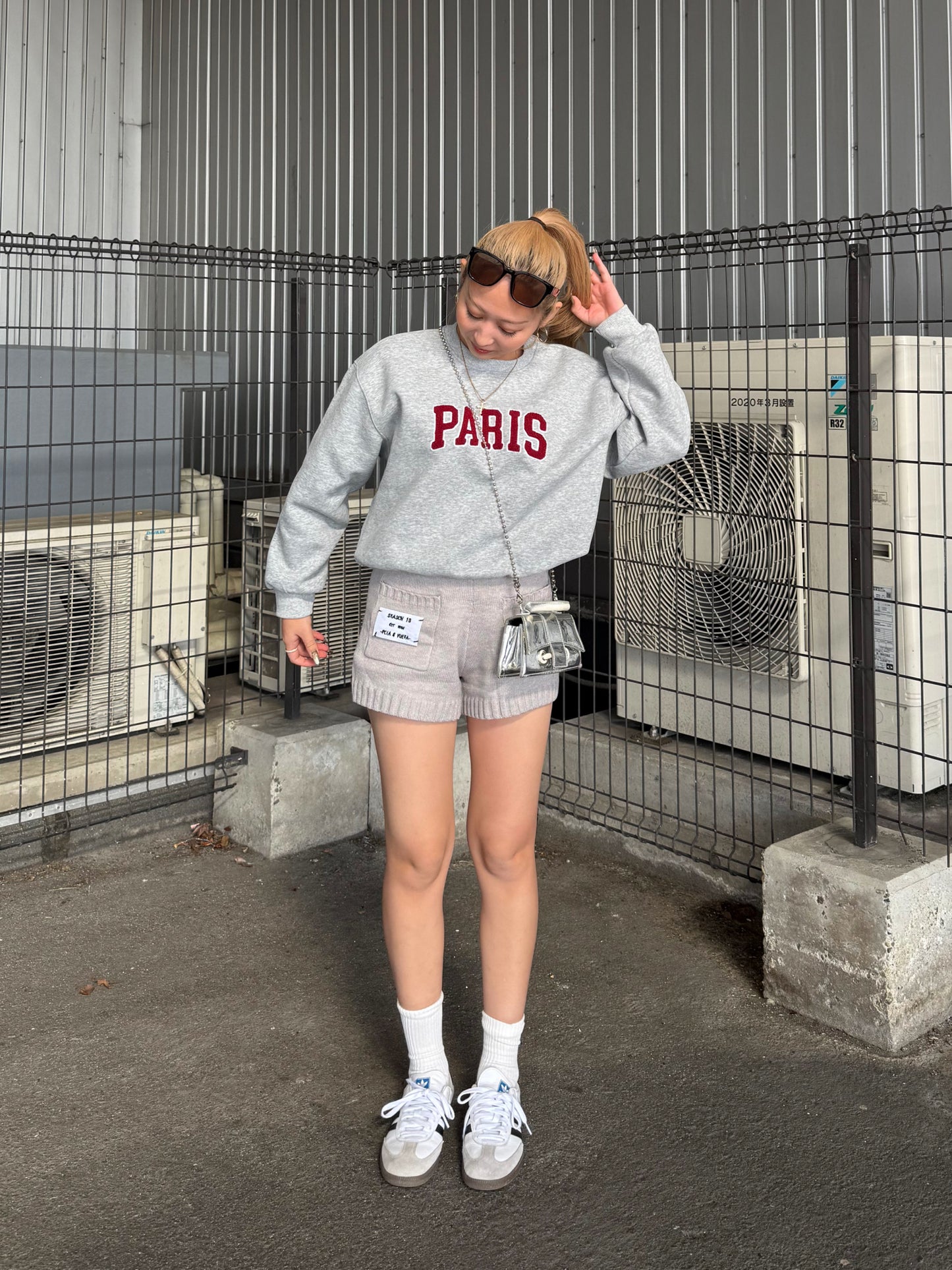 PARISスウェット DPB73518