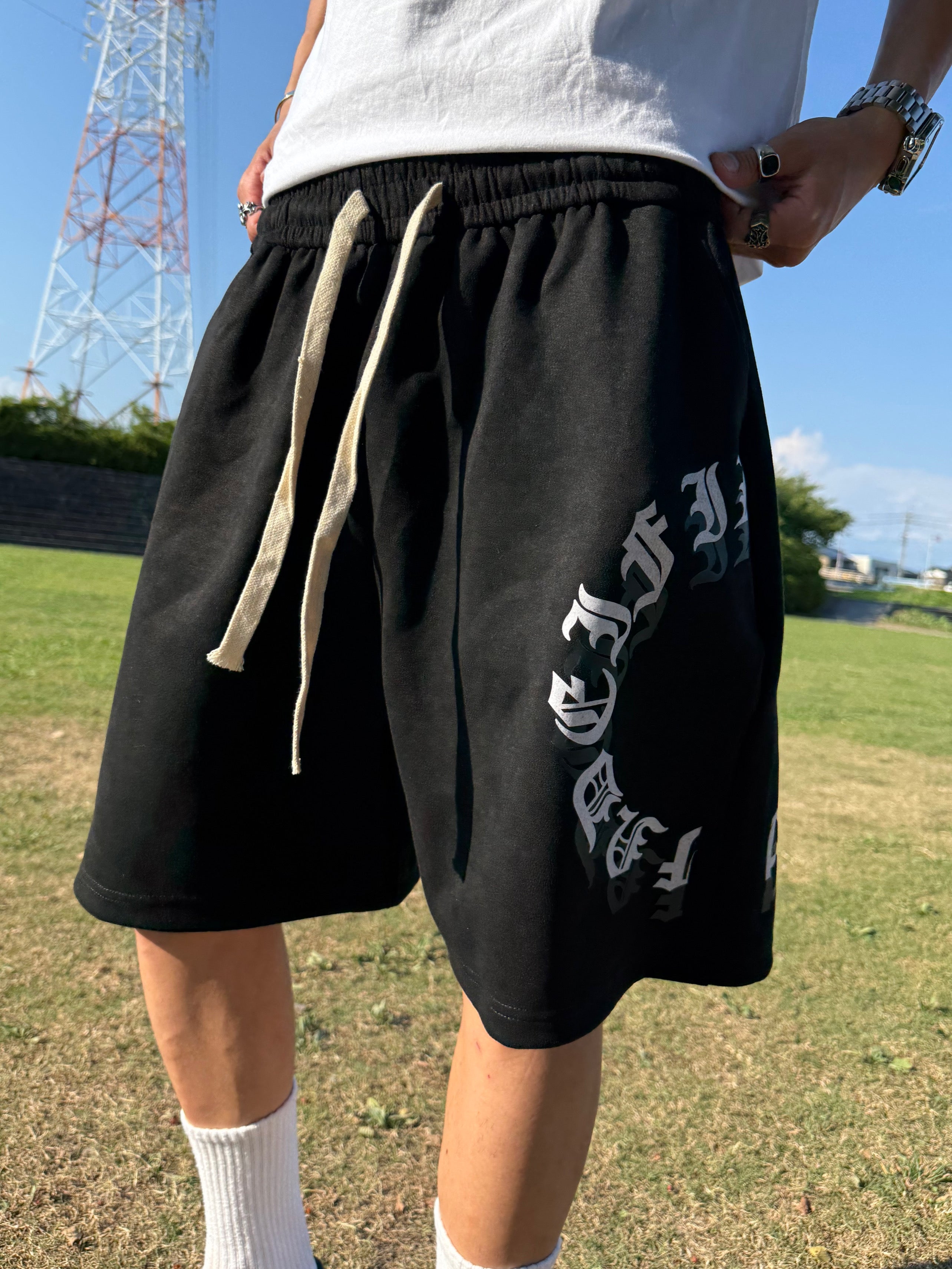 FR2GOLF サークルロゴハーフパンツ ゴシックロゴハーフパンツ DPB90010 – CRAMMY