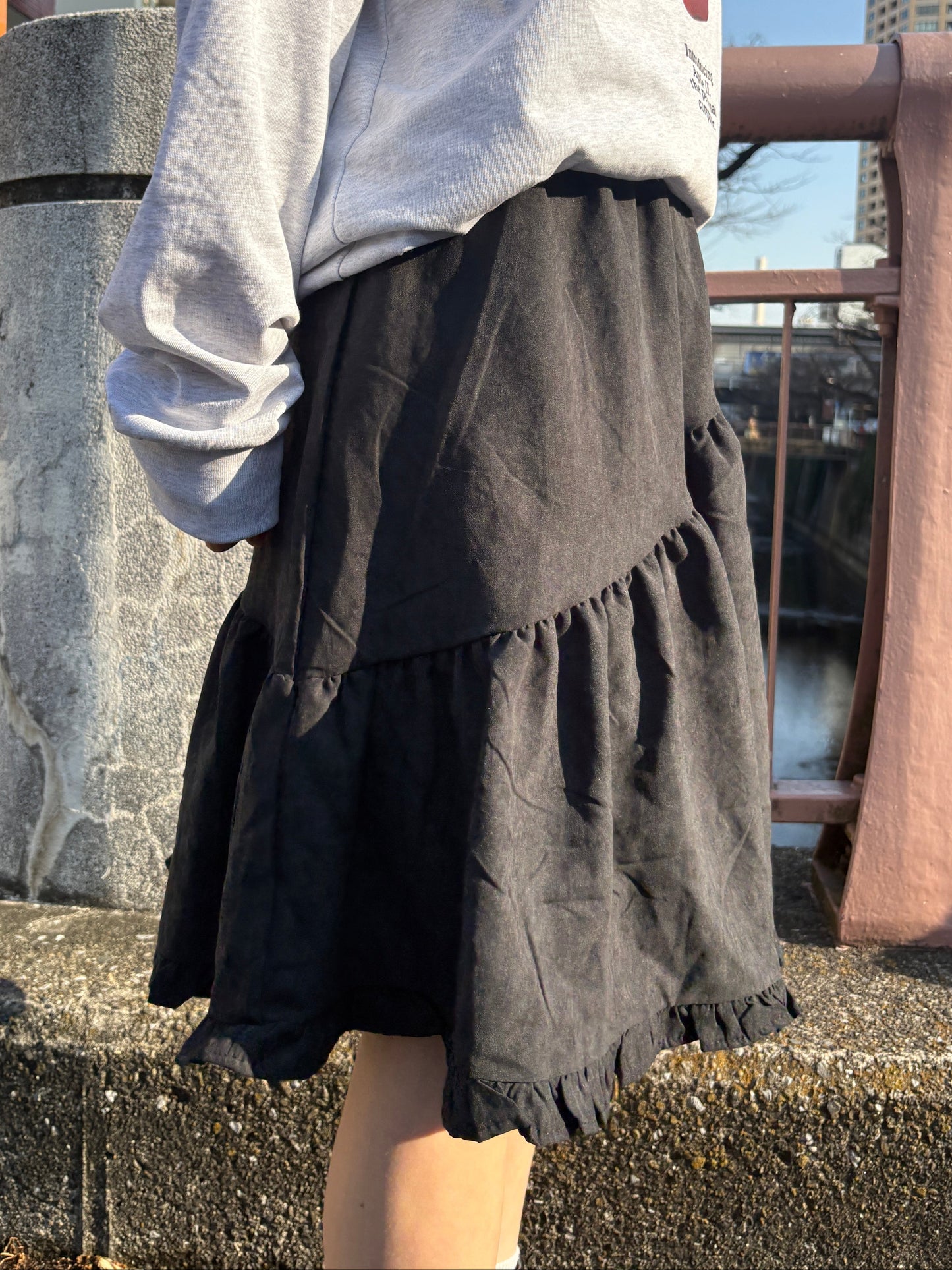 アシメフリルブラックスカート DPA43752