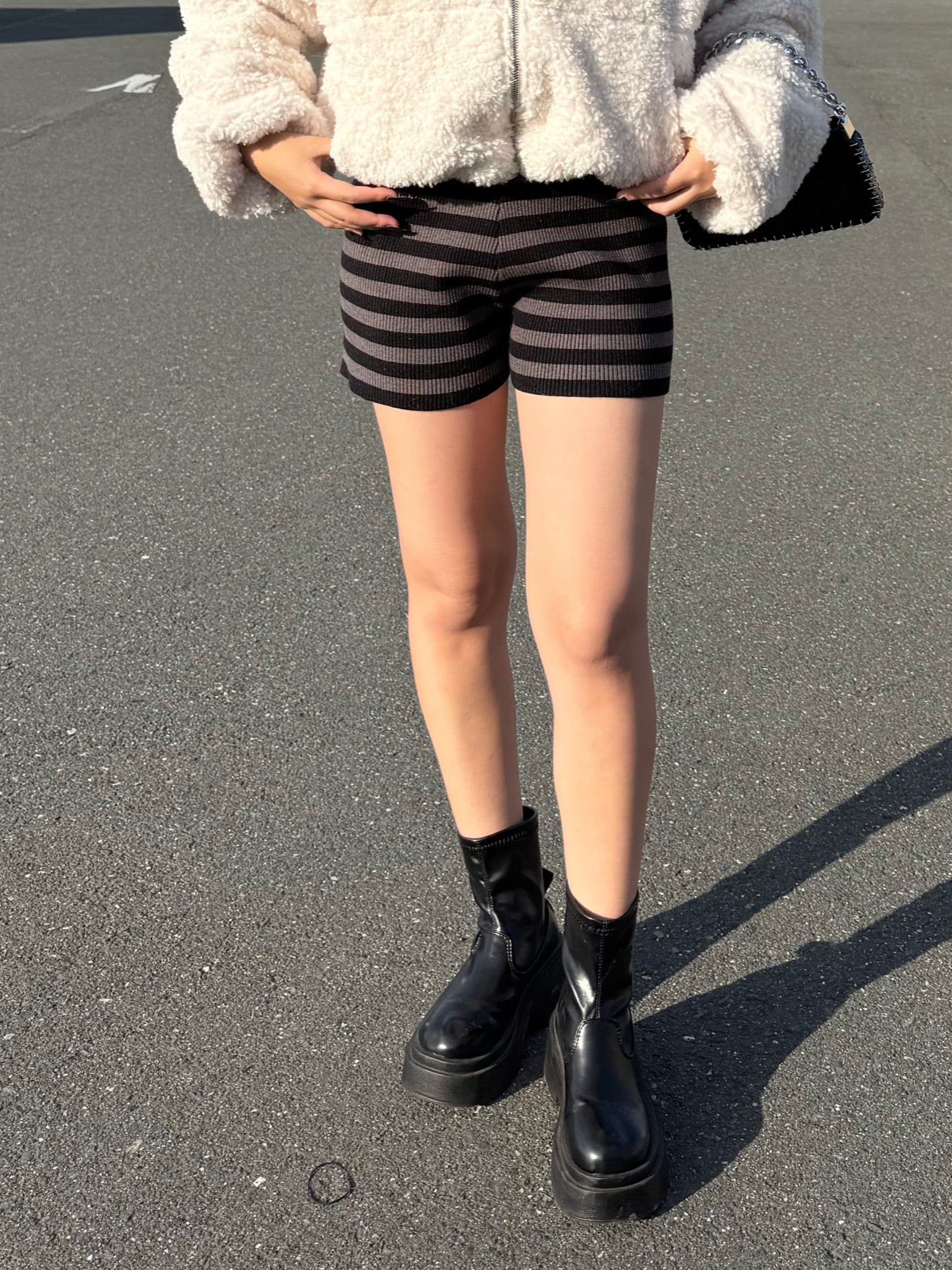 ボーダーニットショートパンツ DPB73537