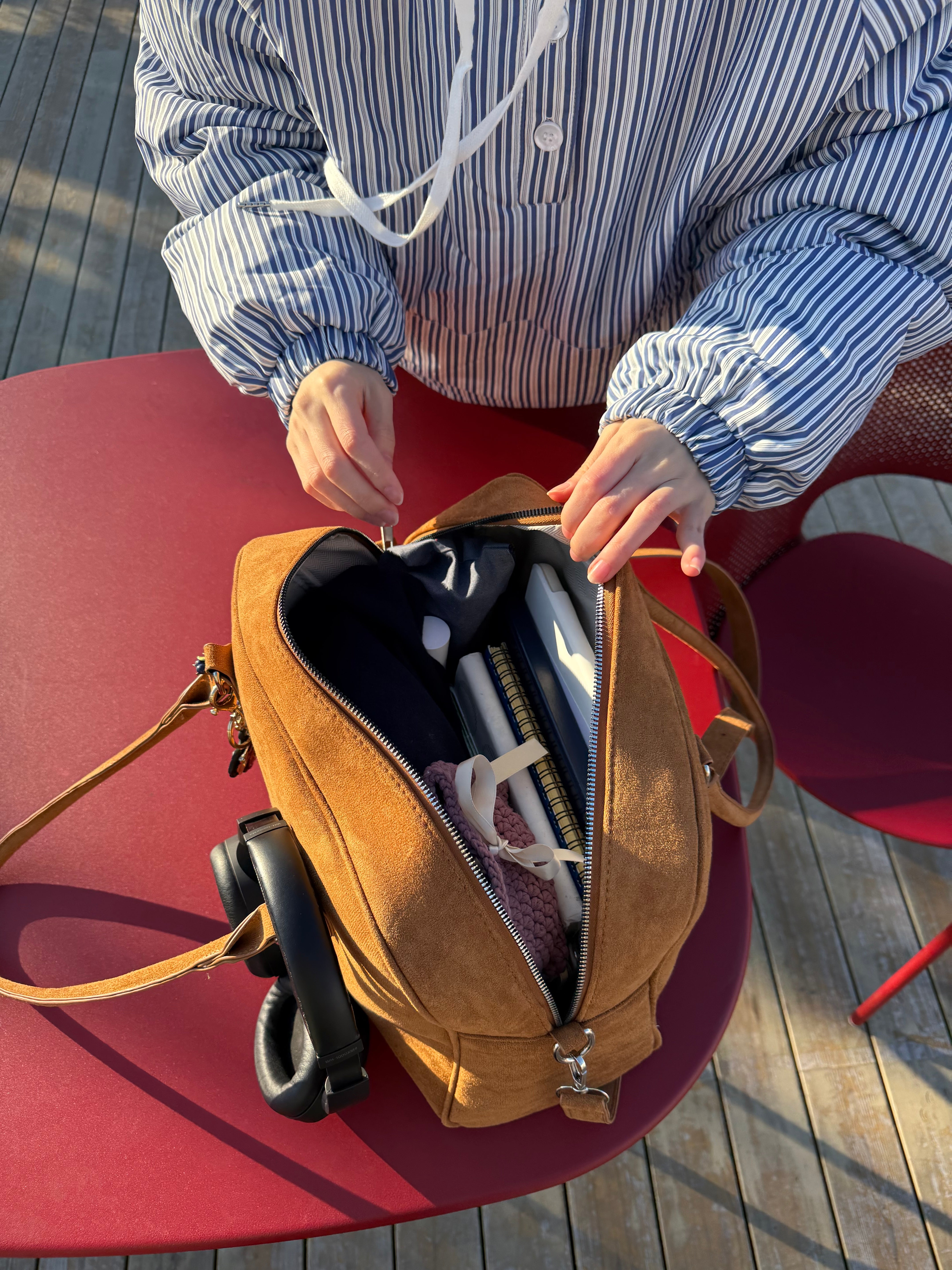 MCM ボストンバッグ P1439 ブラウン MCM ボストンバッグ P1439 ブラウン
