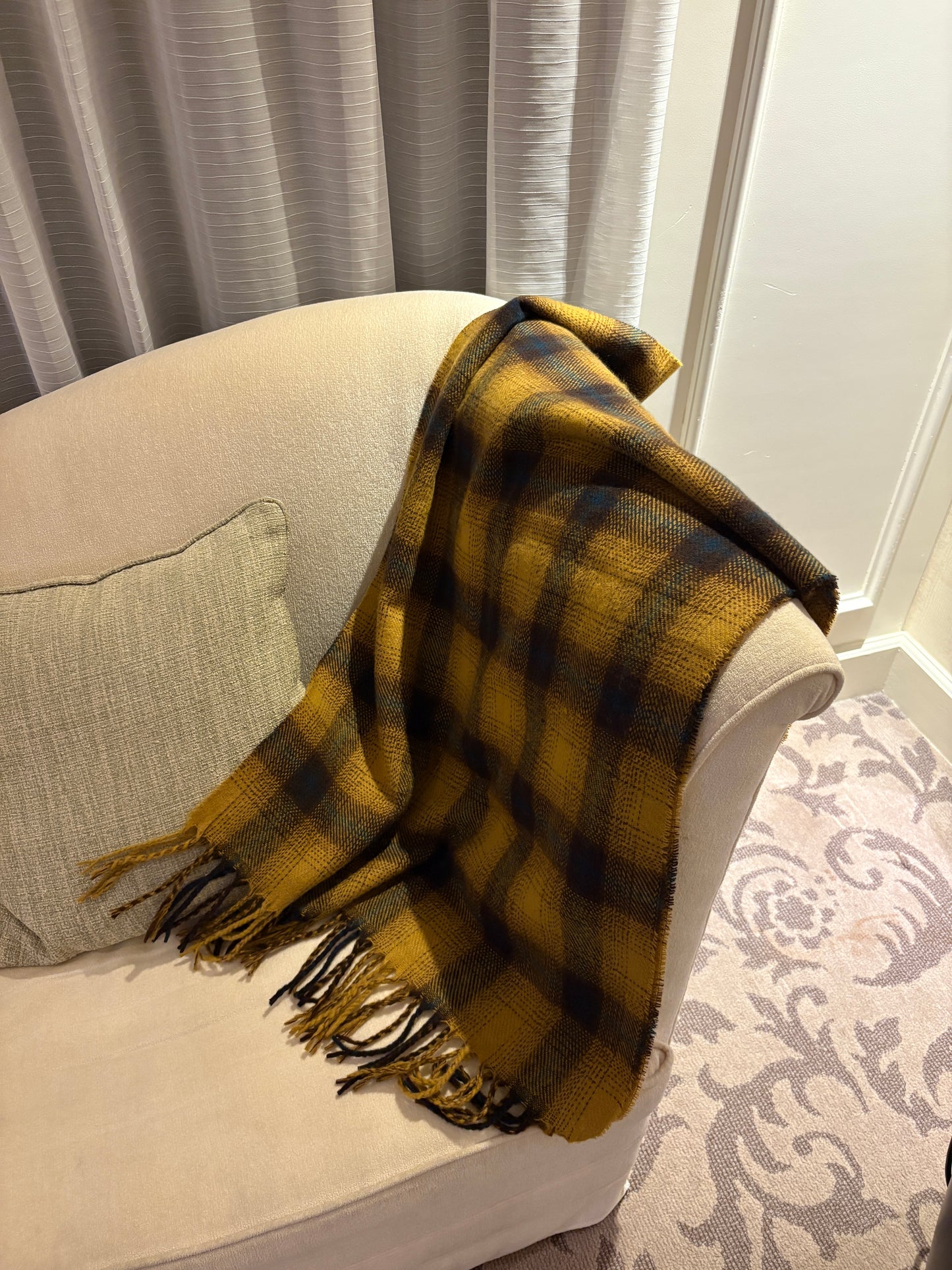 イエローチェックマフラー DPA43729