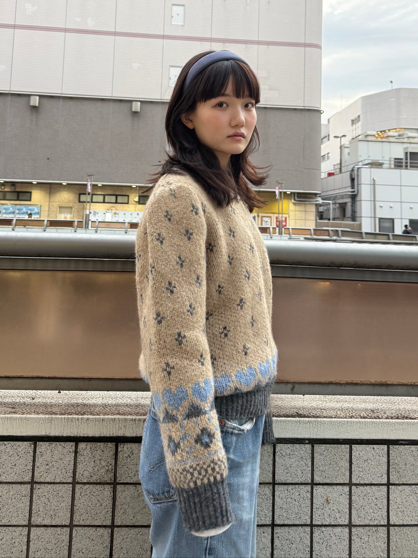 ラウンドネックスクリーンセーター DPA43710