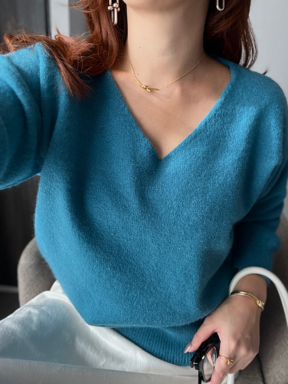 Vネックニットトップス DPB56339