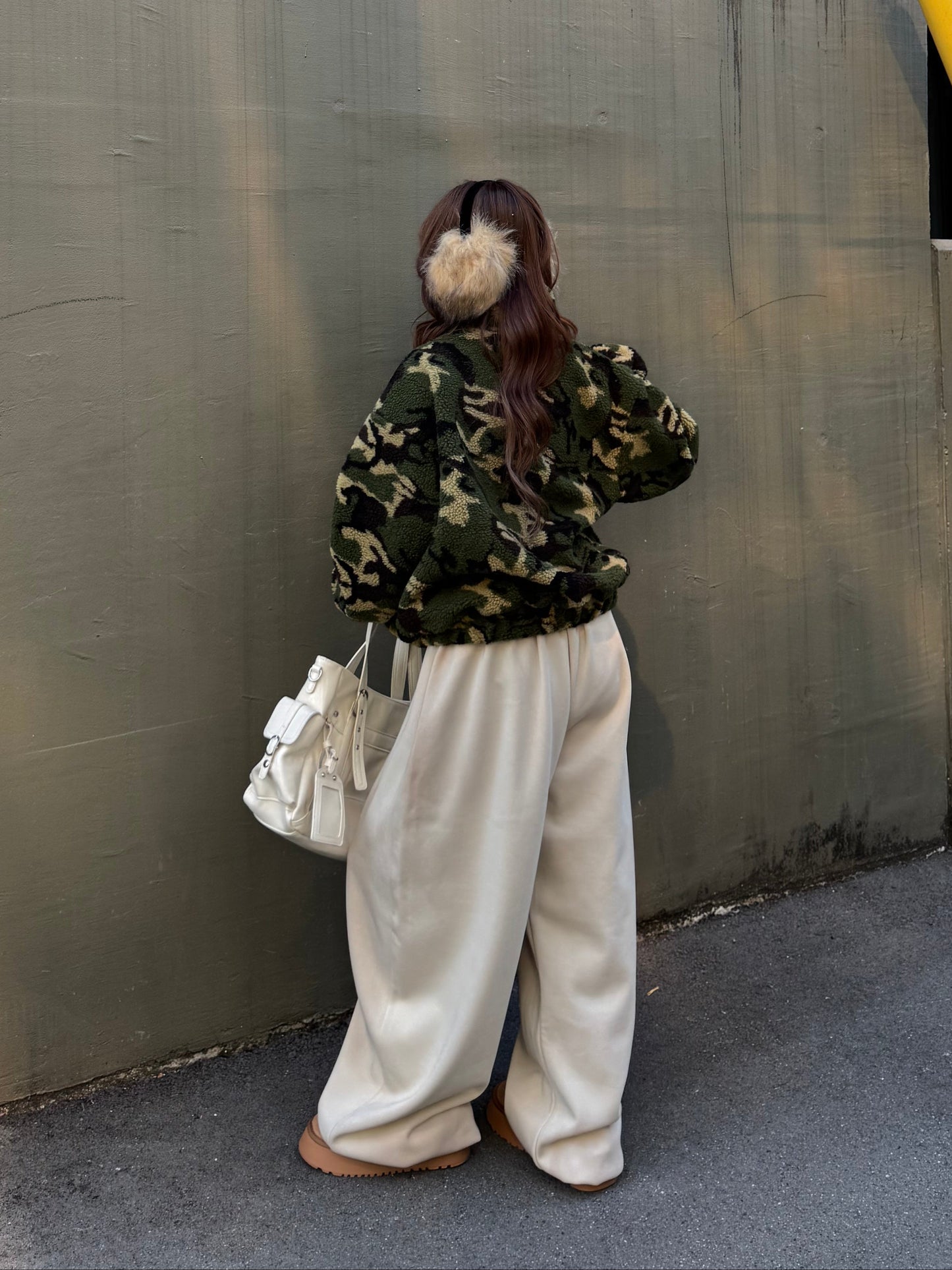 ヴィンテージ風スウェットパンツ DPB86175