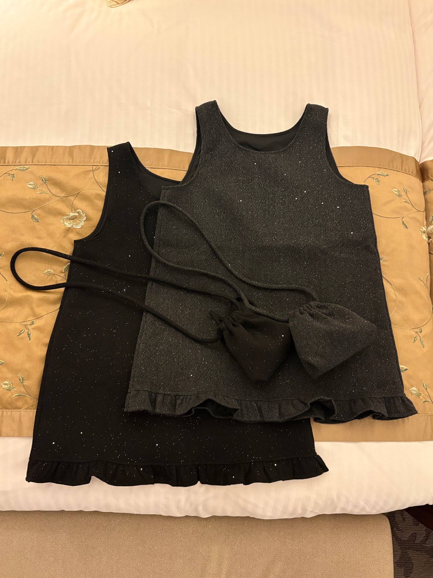 グリッターフリルワンピース&ミニバッグ DPA43724