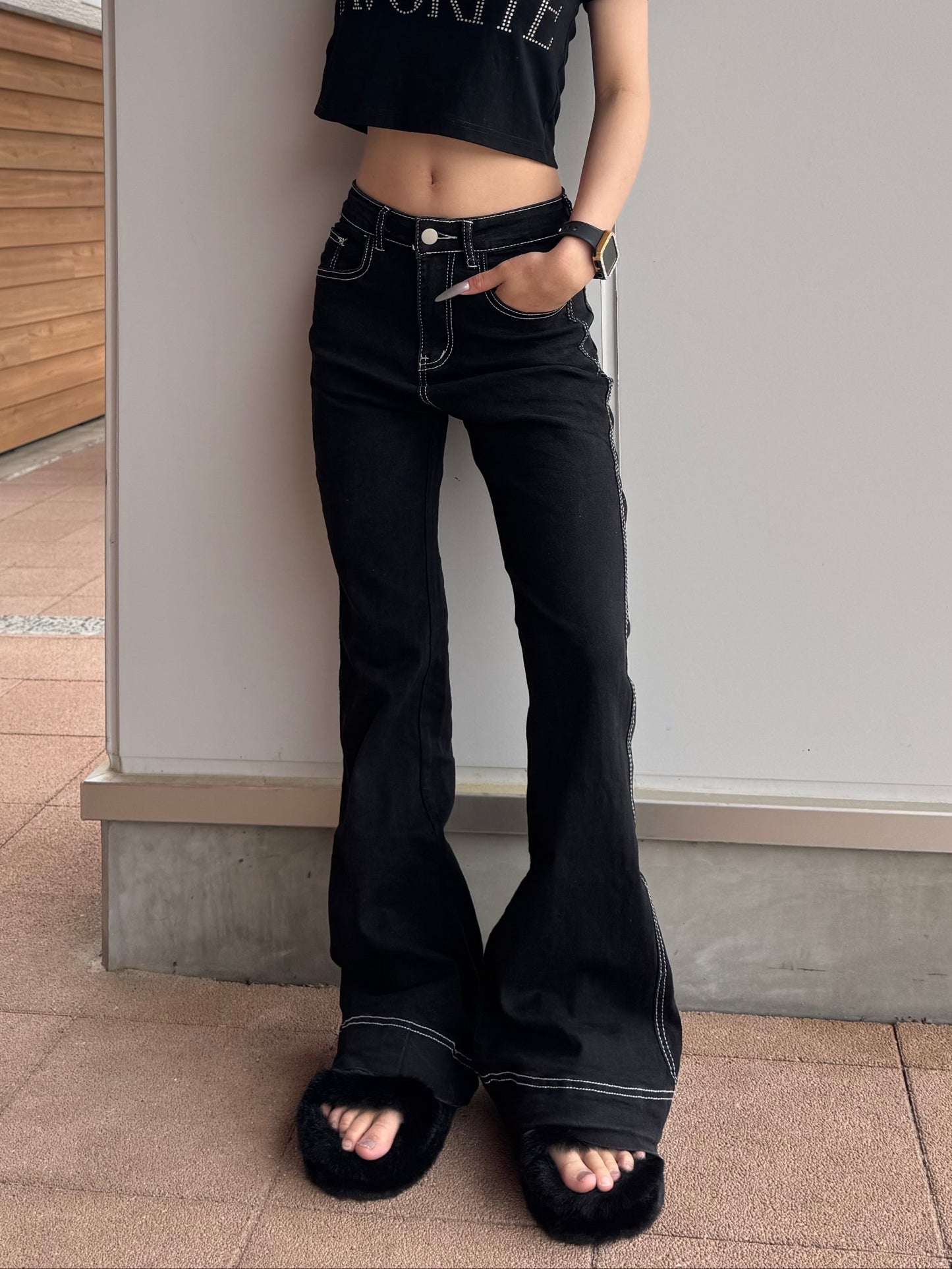 ローライズステッチデニムパンツ DPB42368