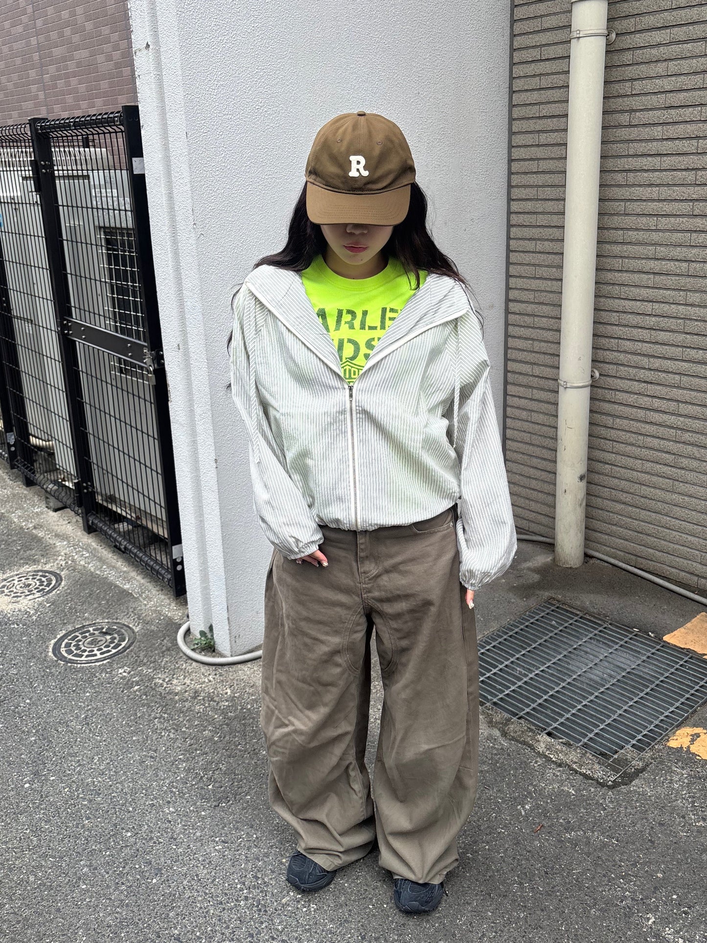 ストライプマウンテンパーカー DPB89081