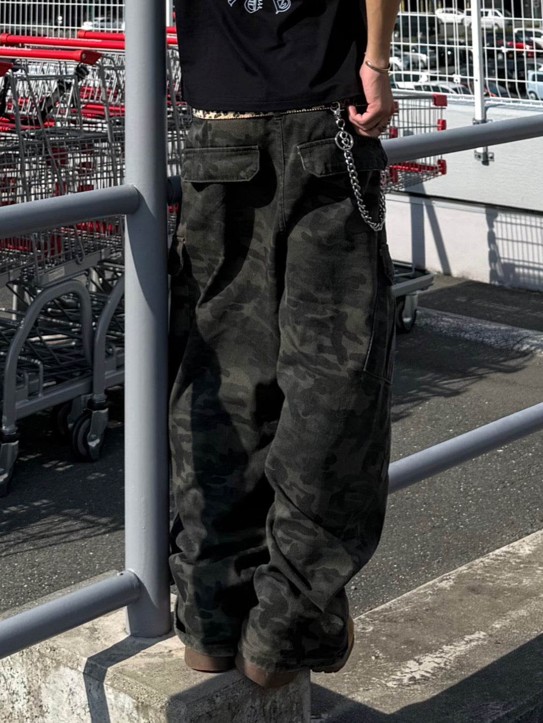 Kenshin_ダークカラーカモフラデニムパンツ DPB73413