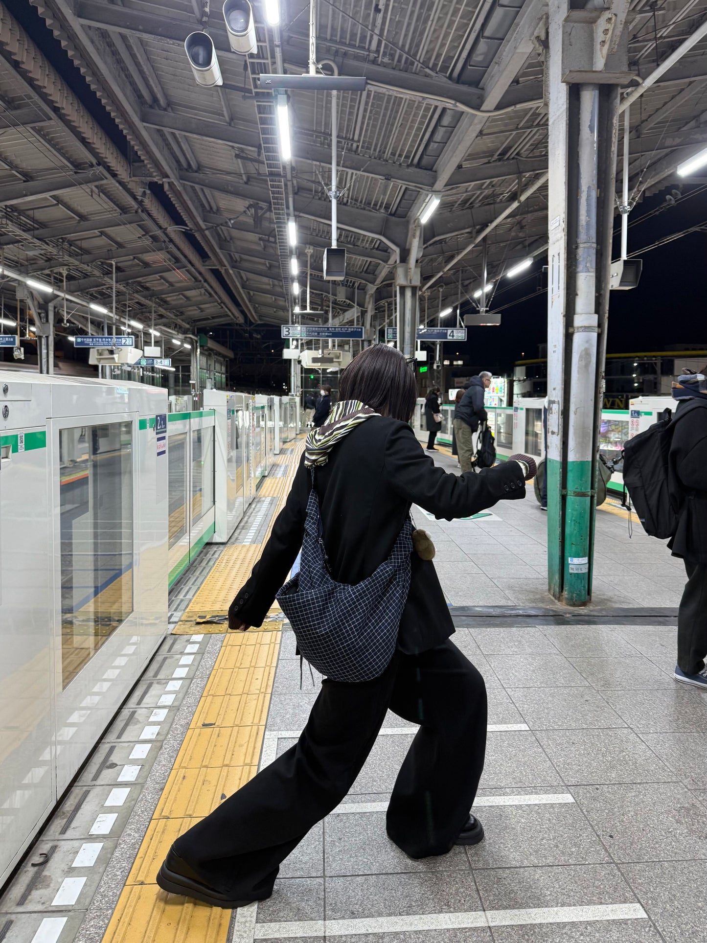 ストライプジップニット DPB93064