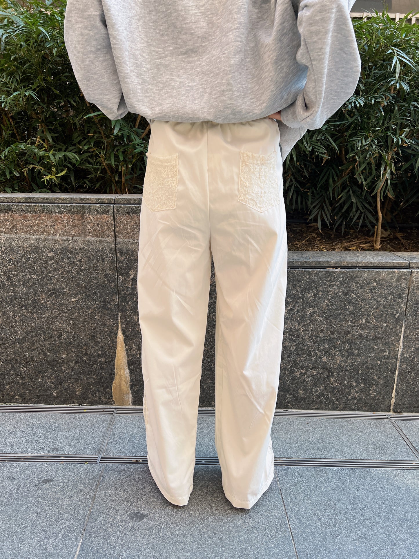 サイドレースラインワイドパンツ DPB79140