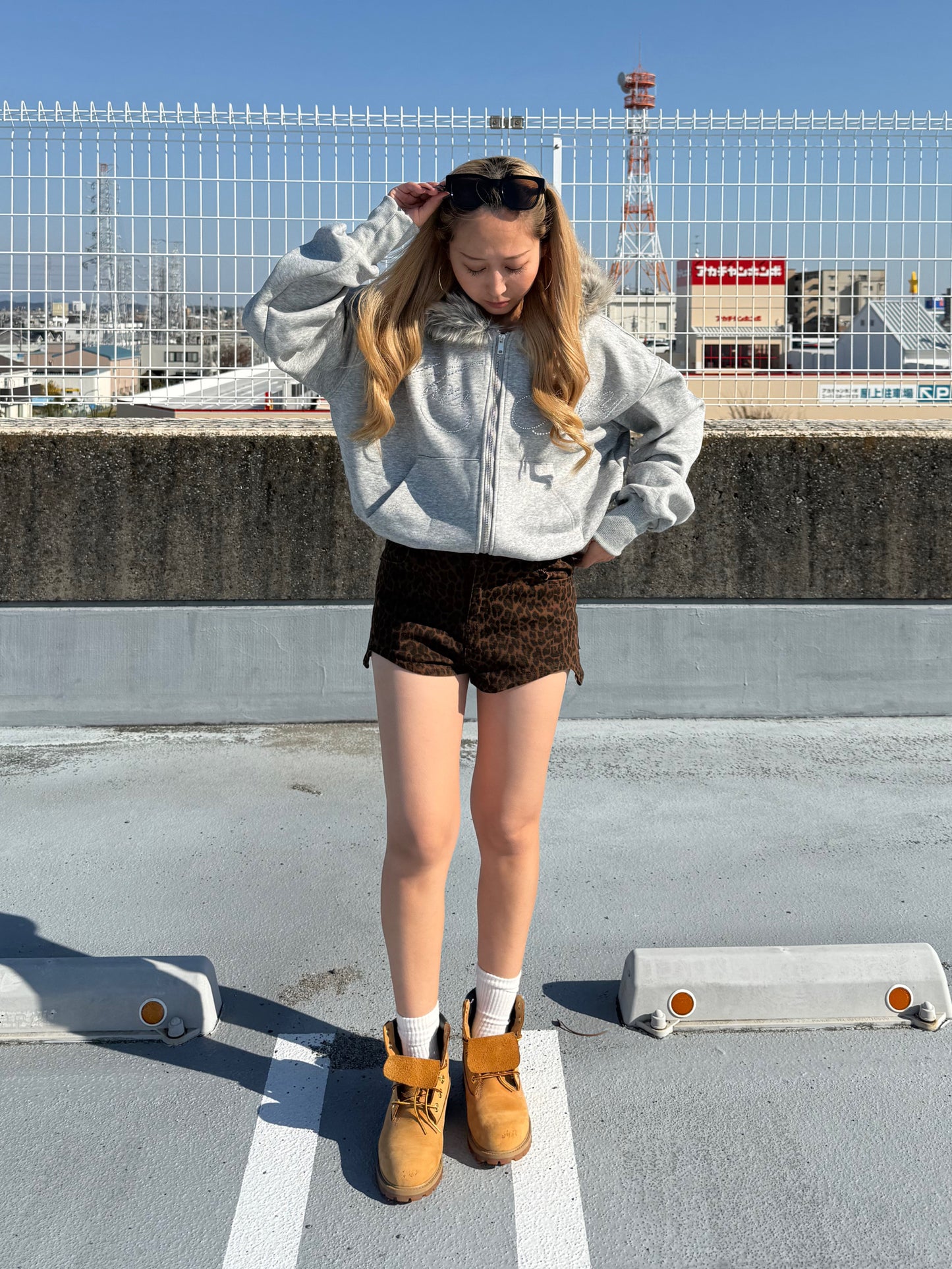 ストーンファージップパーカー DPB73542