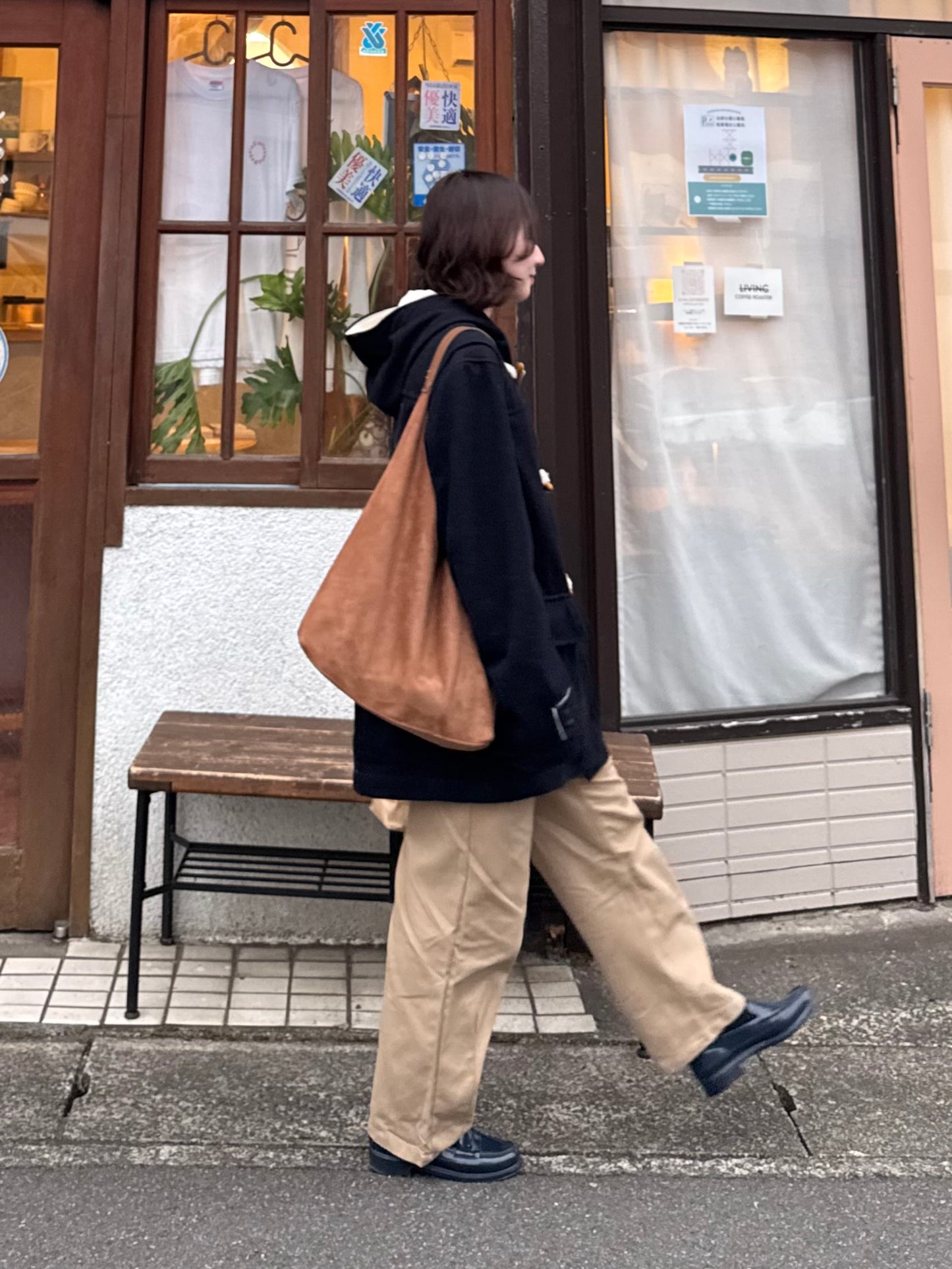 タックワイドベージュパンツ DPC03037
