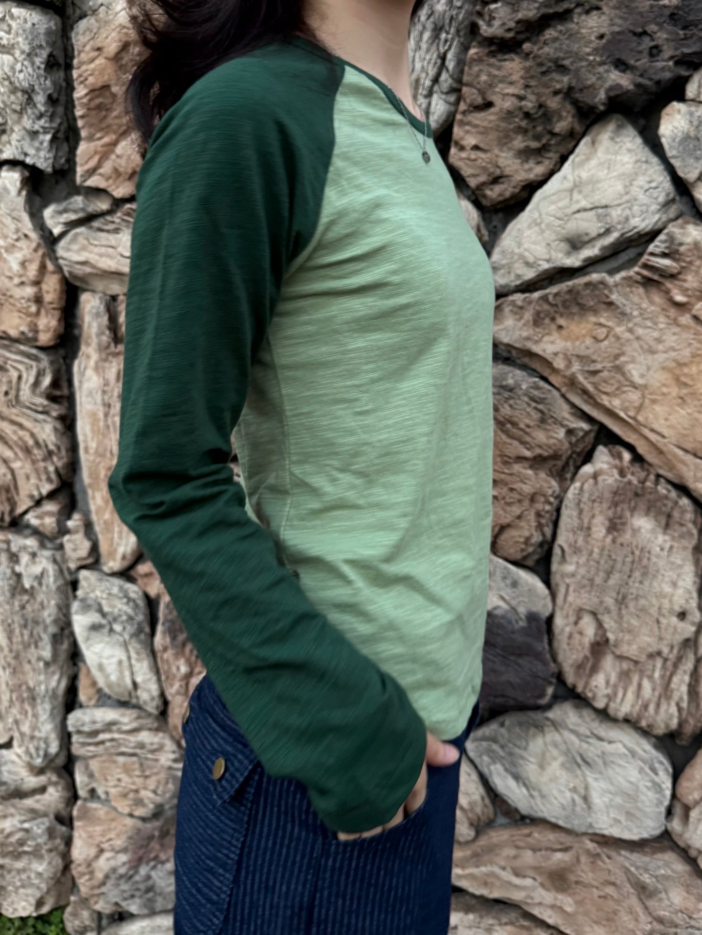 グリーンラグランTシャツ DPA43678