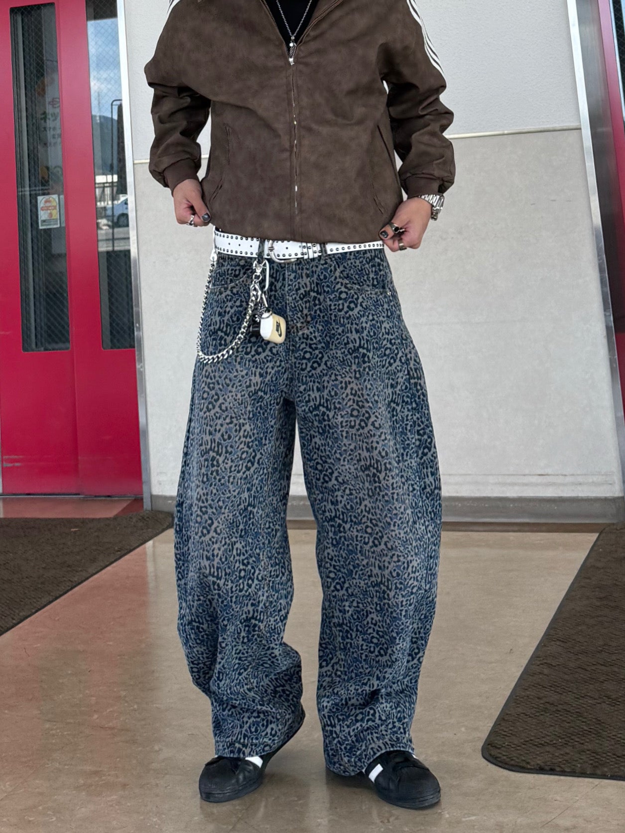 ブルーレオパードデニムパンツ DPB90077