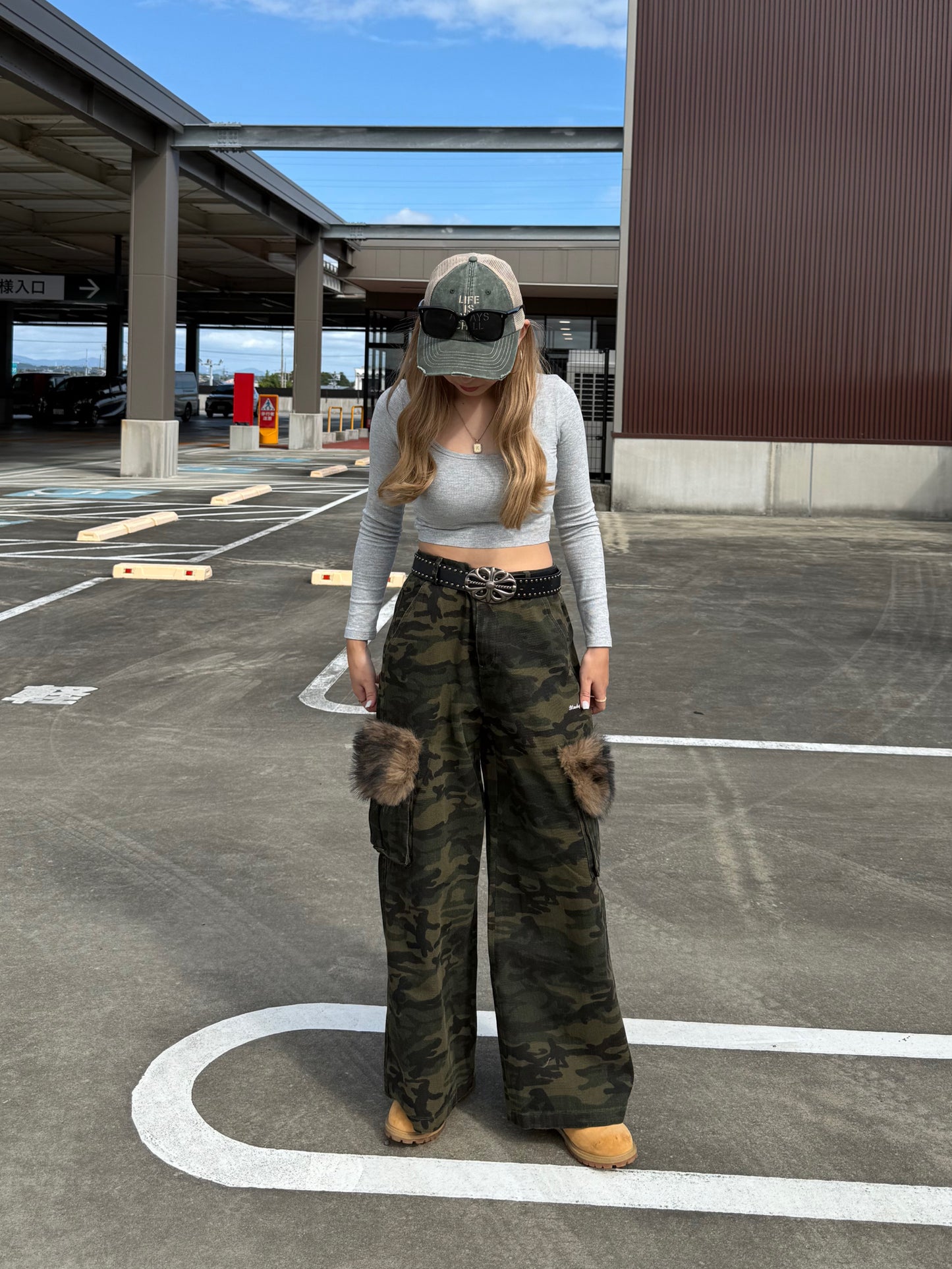 ポイントカモフラファーパンツ DPB73504