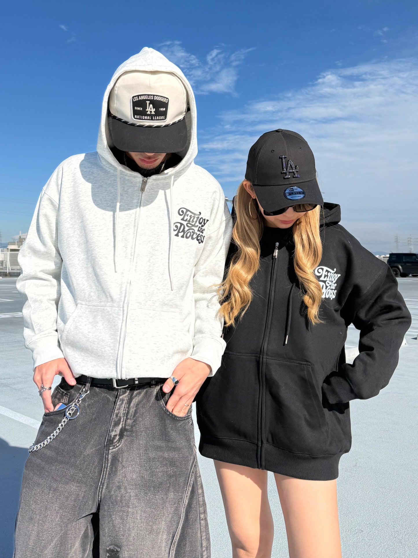 ユニセックスロゴジップパーカー DPB73565