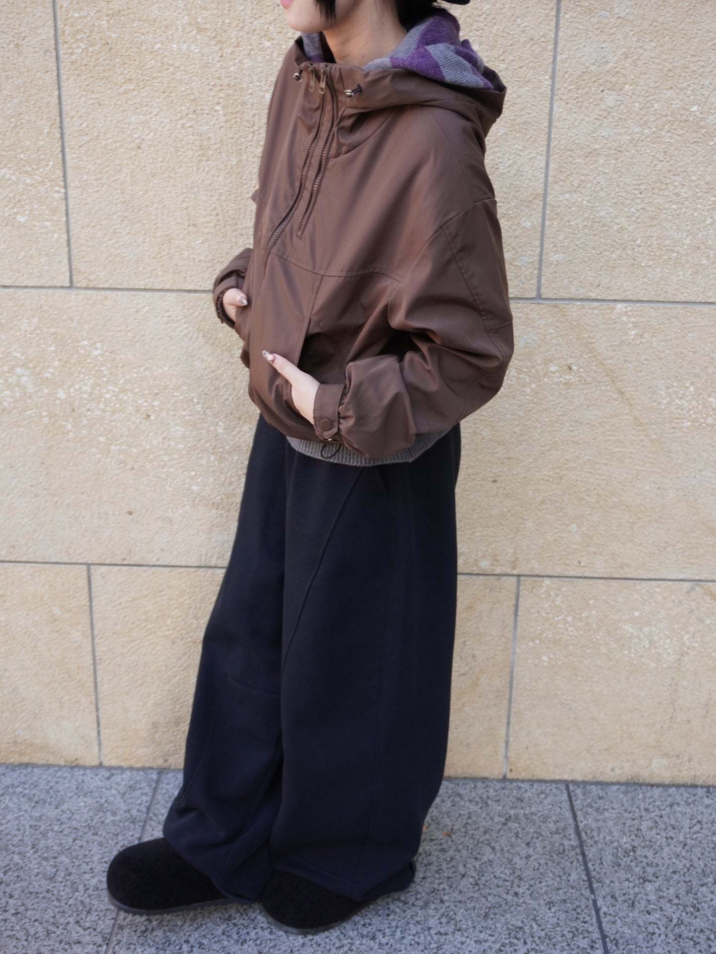 ブラウンナイロンパーカー DPB85371