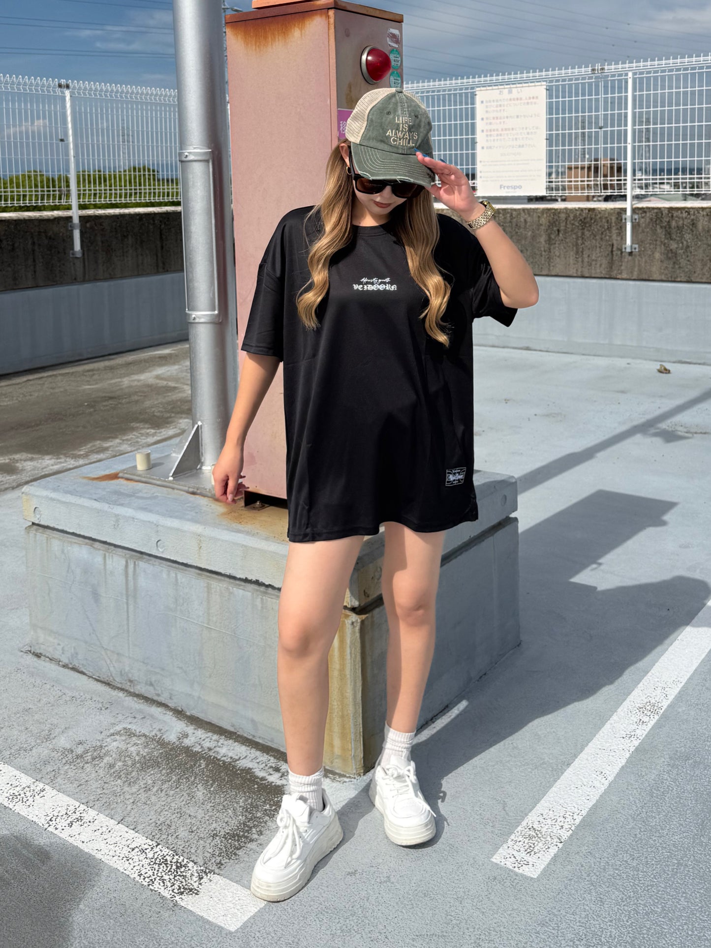 バーブワイヤーデザインTシャツ DPB90194