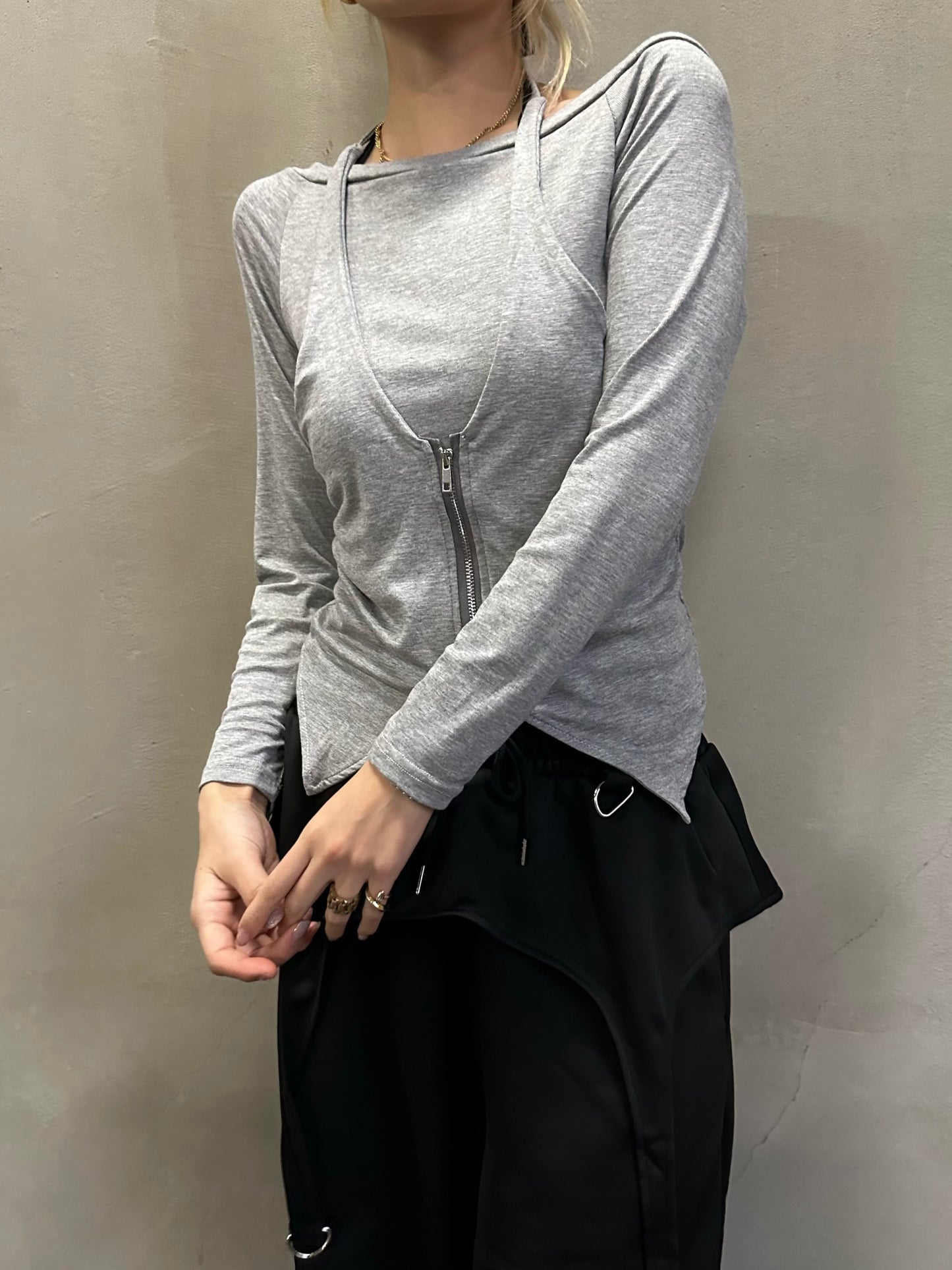 レイヤードオフショルトップス DPB26675