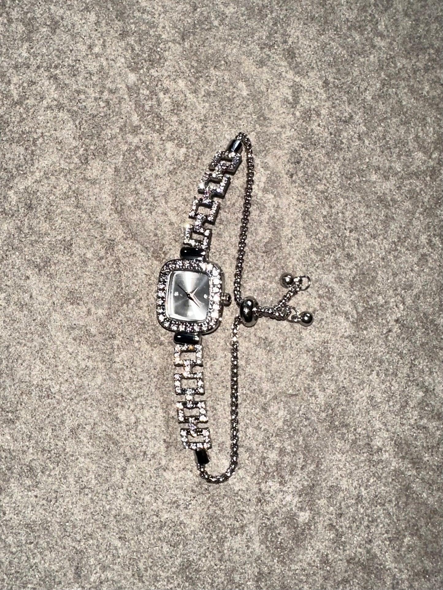 シャイニーレトロウォッチ DPB95055