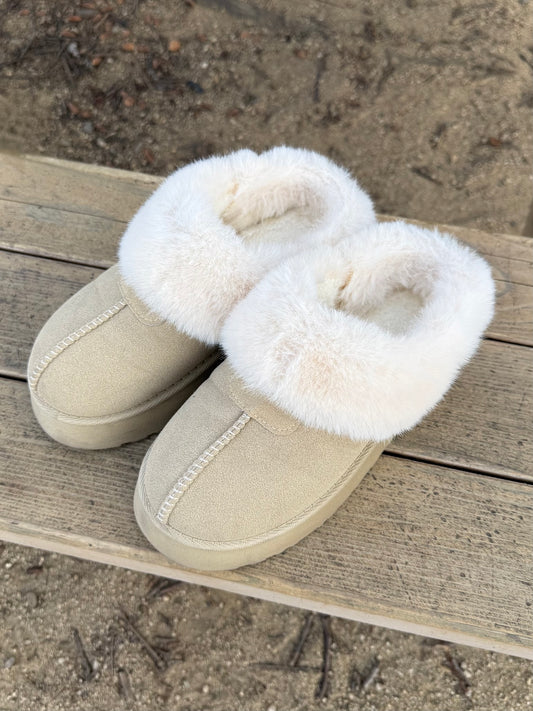 モコモコムートンブーツ DPB73605