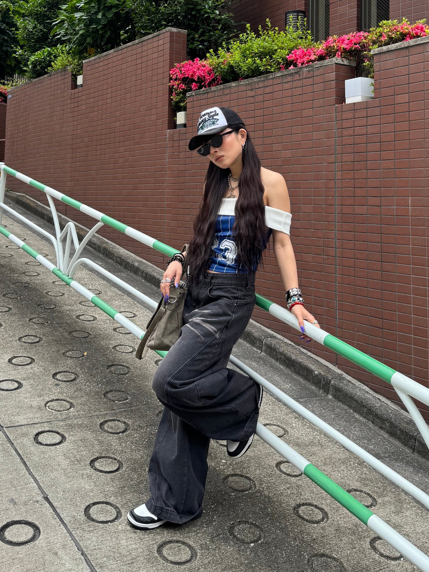 バルーンウォッシュドデニムパンツ DPB86055