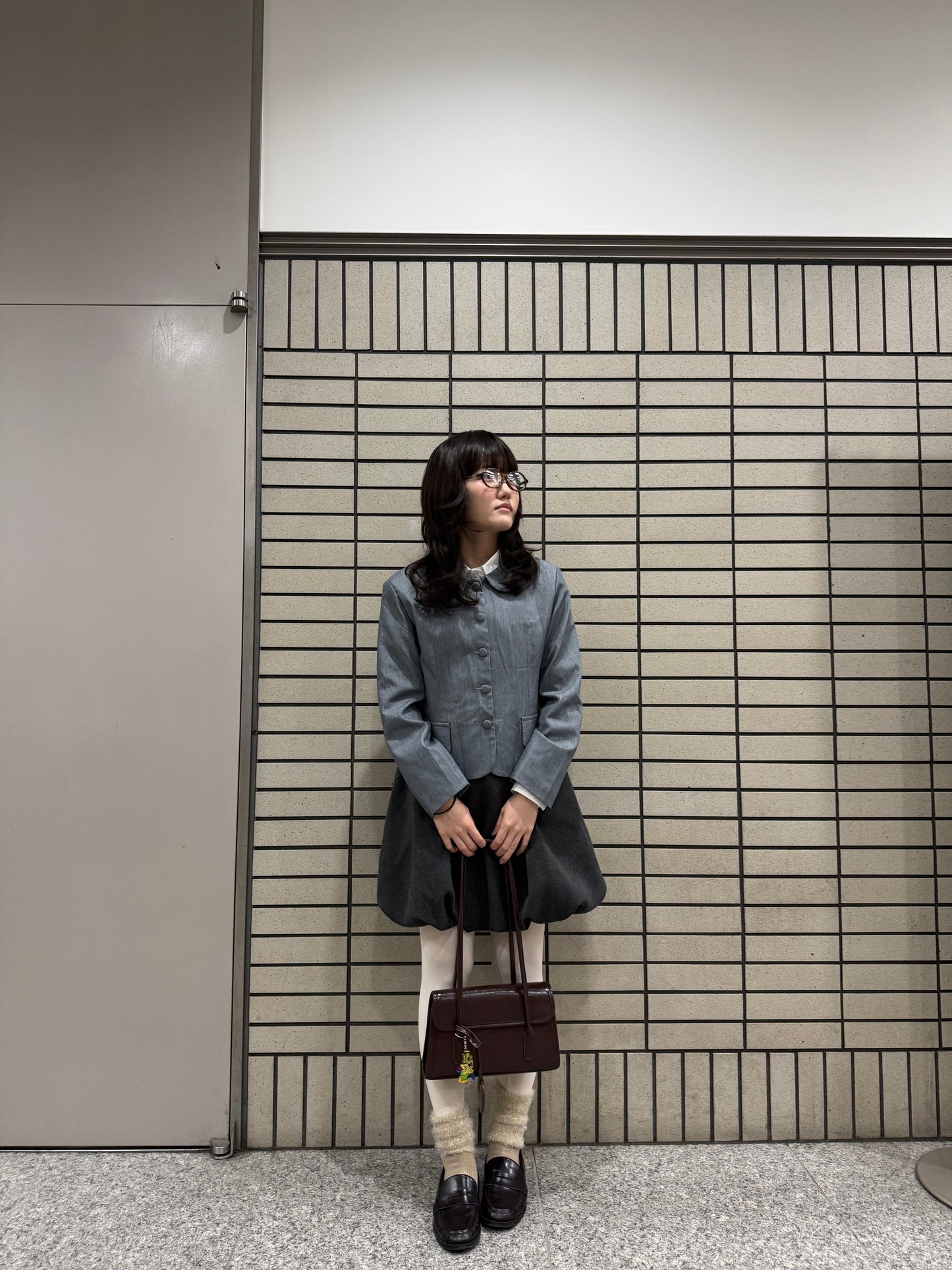 ライトグレーショートスーツジャケット DPA43706