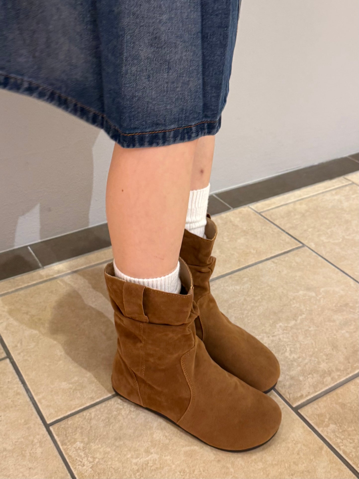 ライトブラウンショートブーツ DPA43691