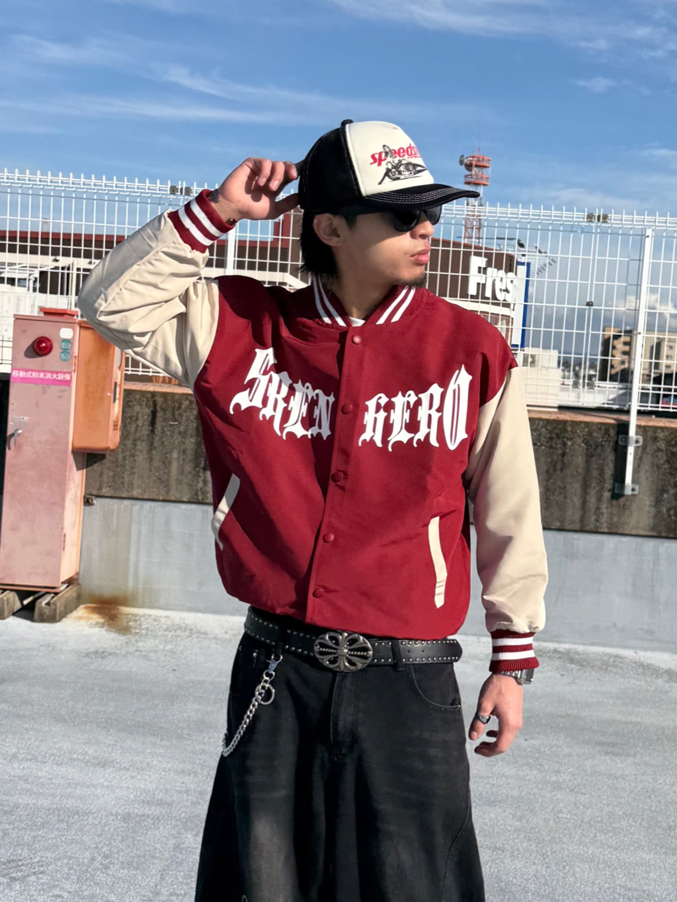 ロゴラインスタジャン DPB90126