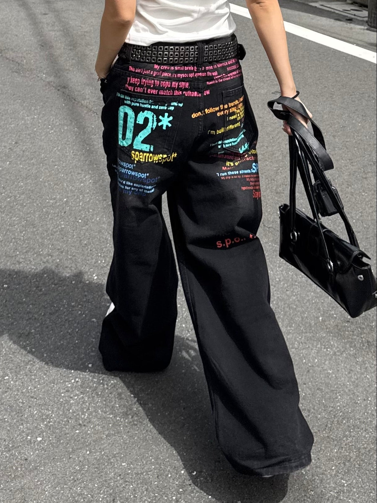 ビビットバックロゴデニムパンツ DPB86241