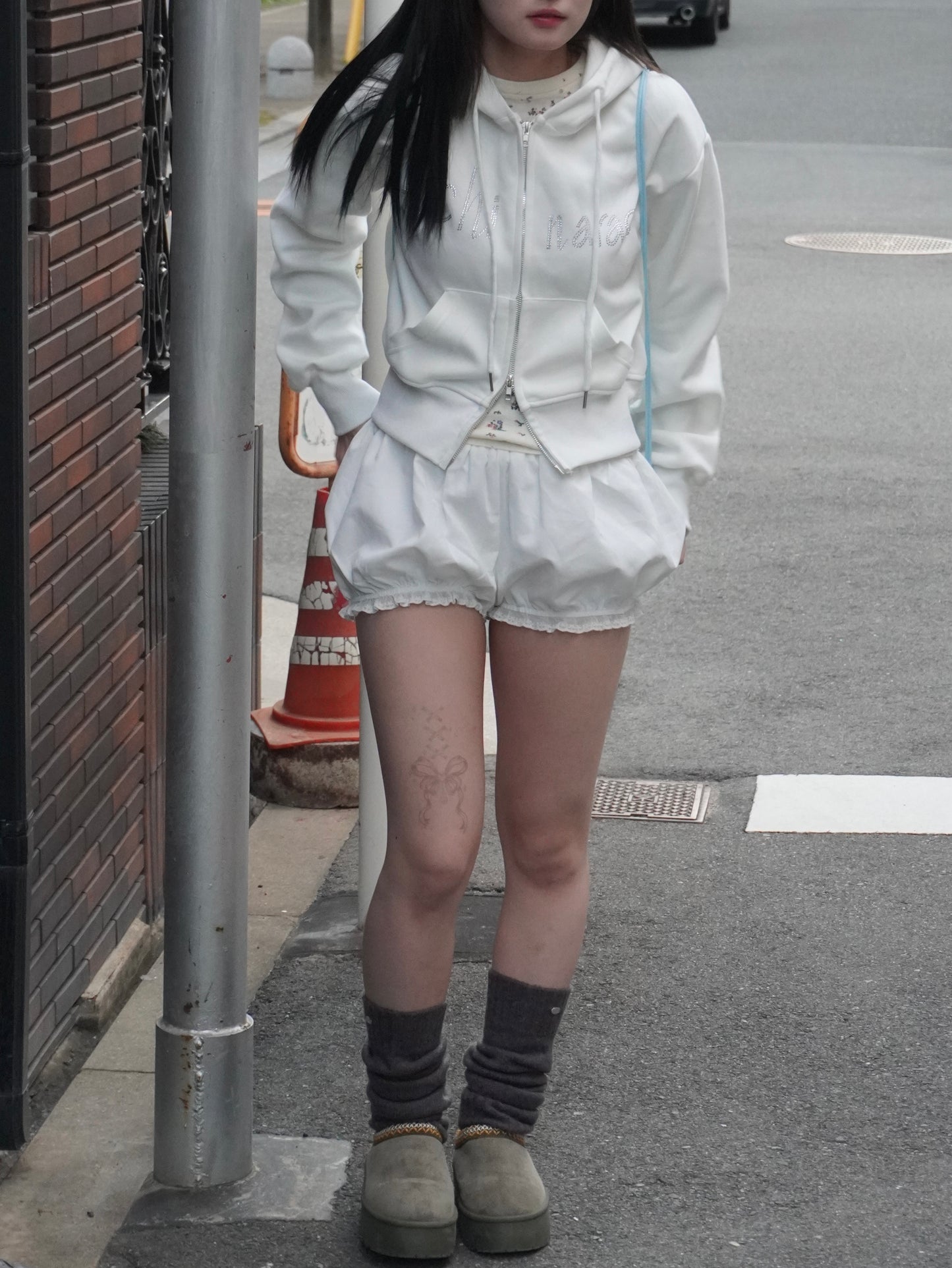 ストーンロゴダブルジップパーカー DPB85325