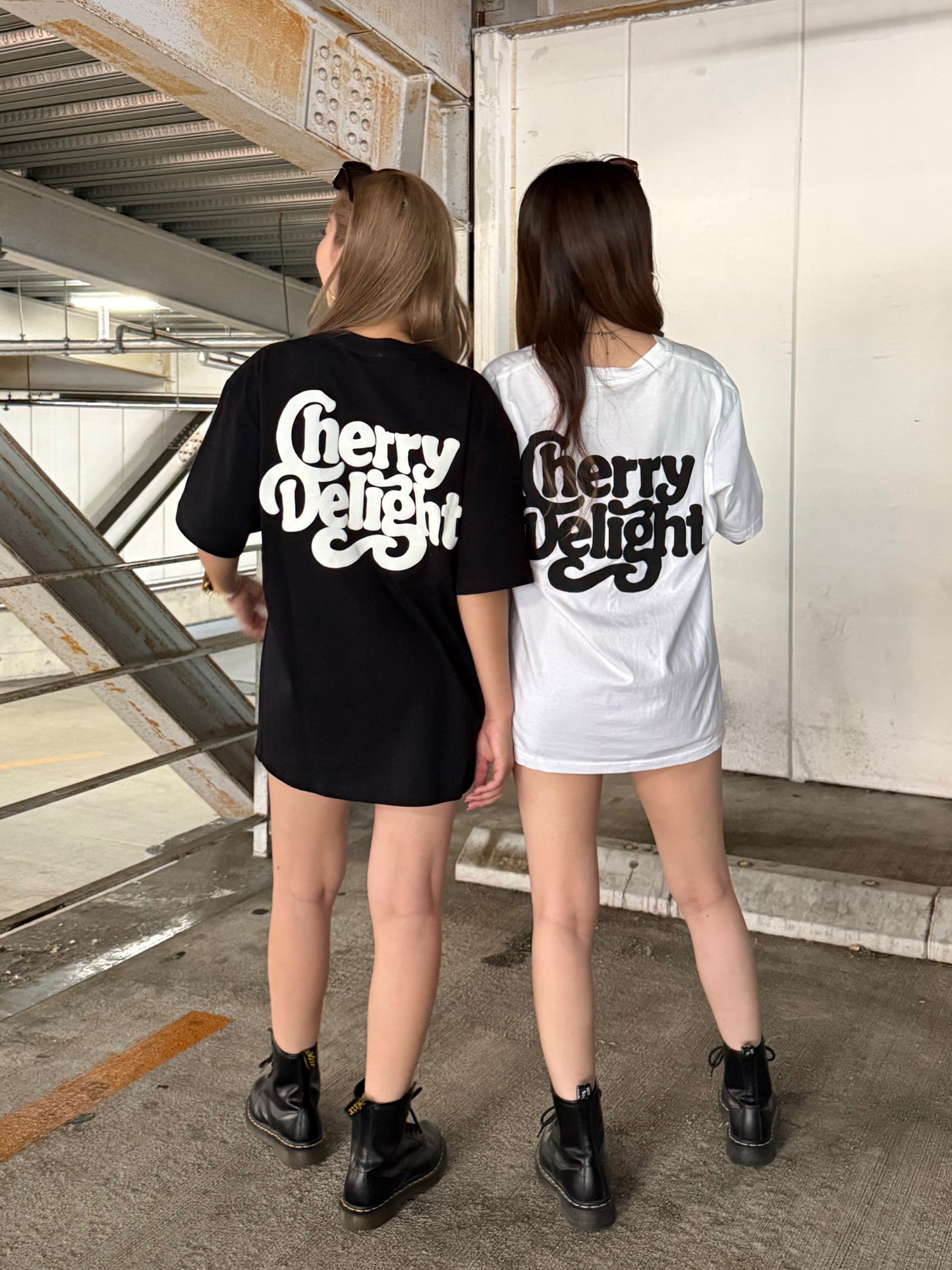 Kenshin_ユニセックスグラフィックTシャツ DPB73374