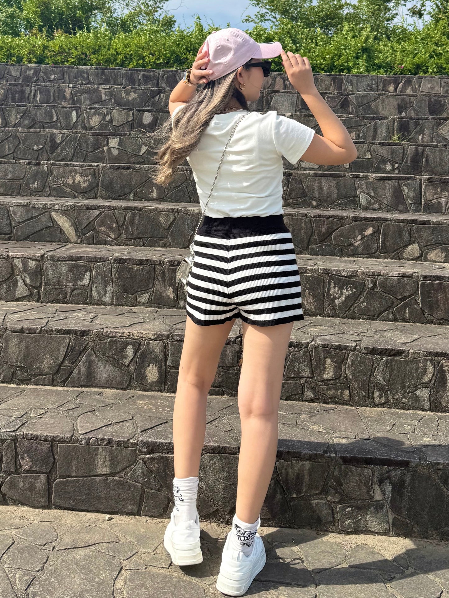 フローラルショートTシャツ DPB73625