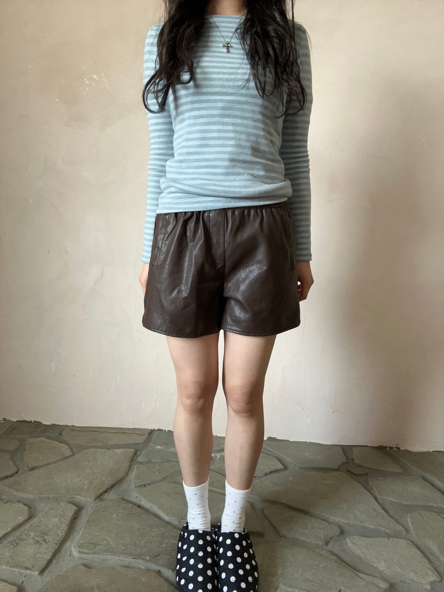 レザーライクショートパンツ DPB95063