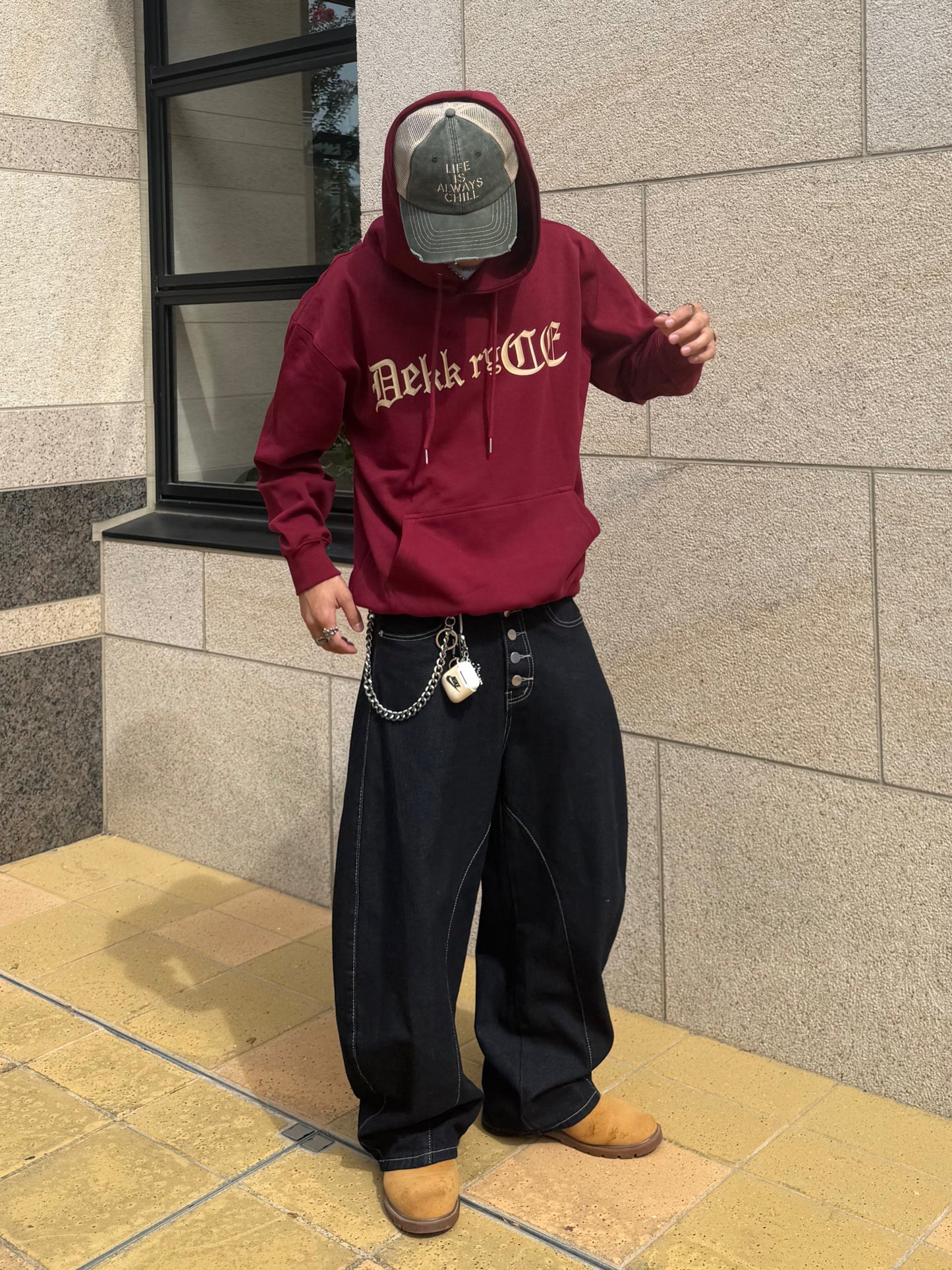 ゴシックレタリングパーカー DPB90038