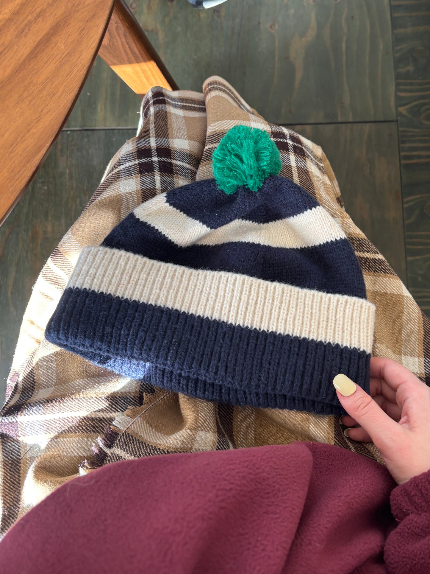 ポンポンボーダーニット帽 DPB84341