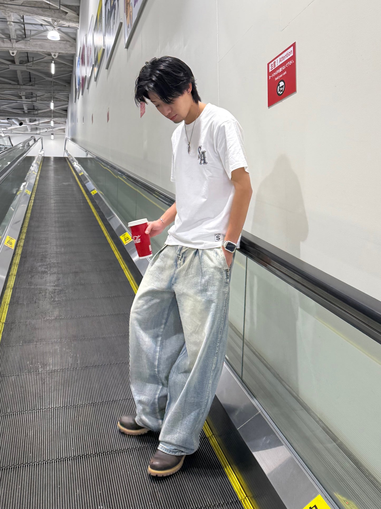 ウォッシュ加工デニムパンツ DPB90207
