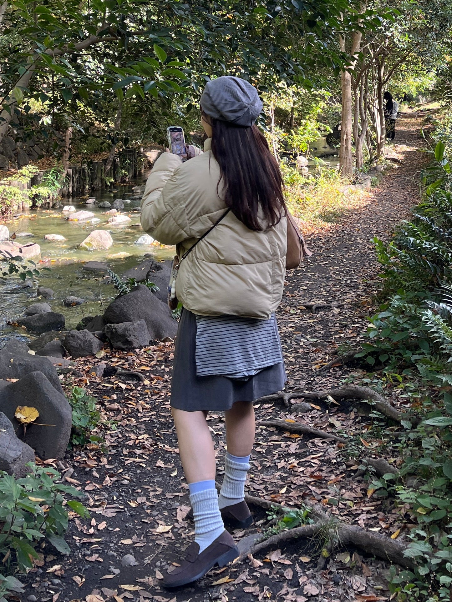 ミディアム丈プリーツスカート DPB78215