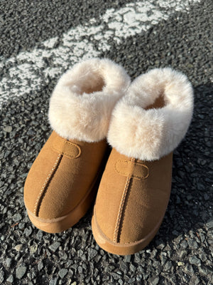 モコモコムートンブーツ DPB73457