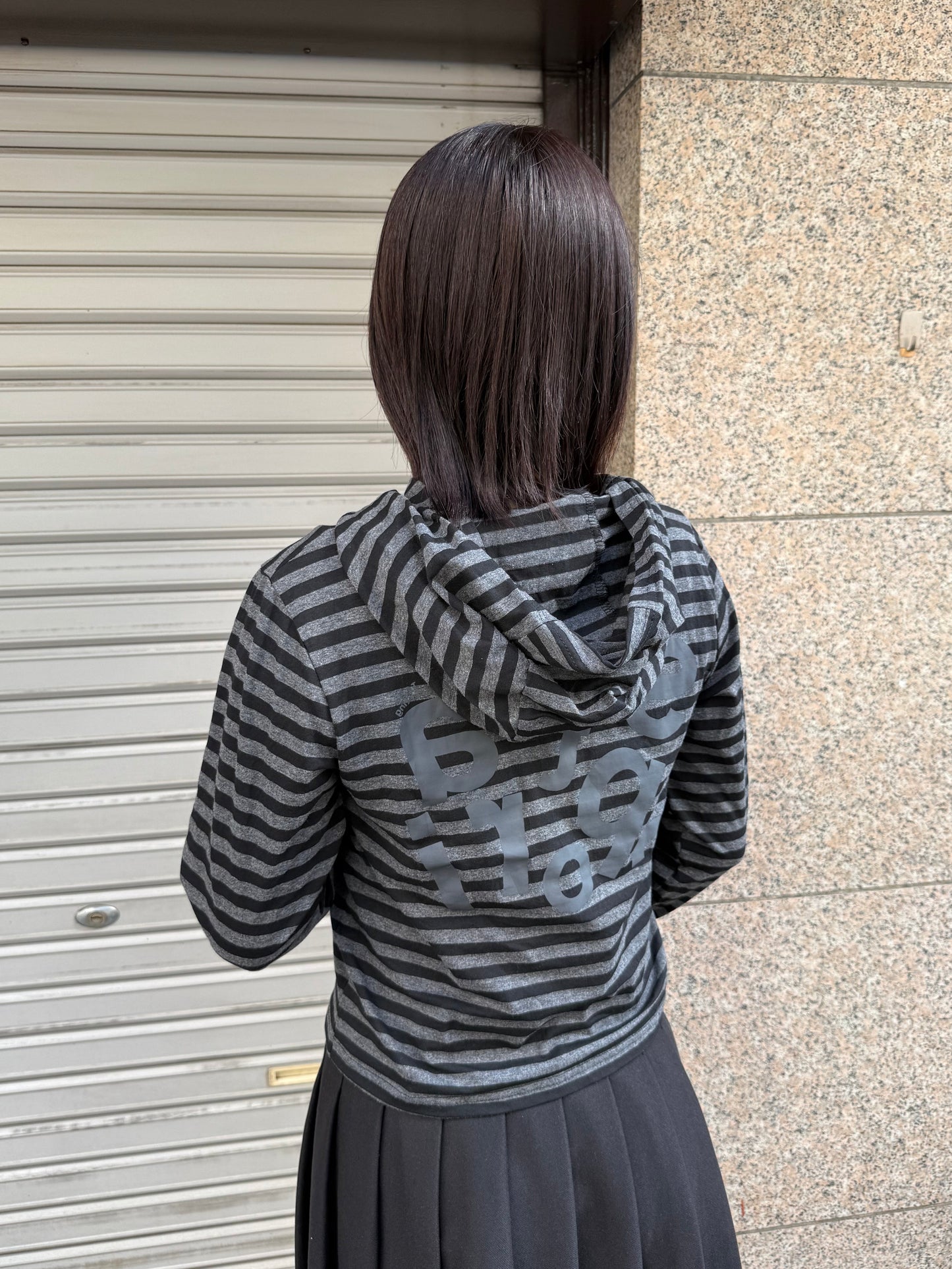 ストライプロゴフーディーカットソー DPB93003