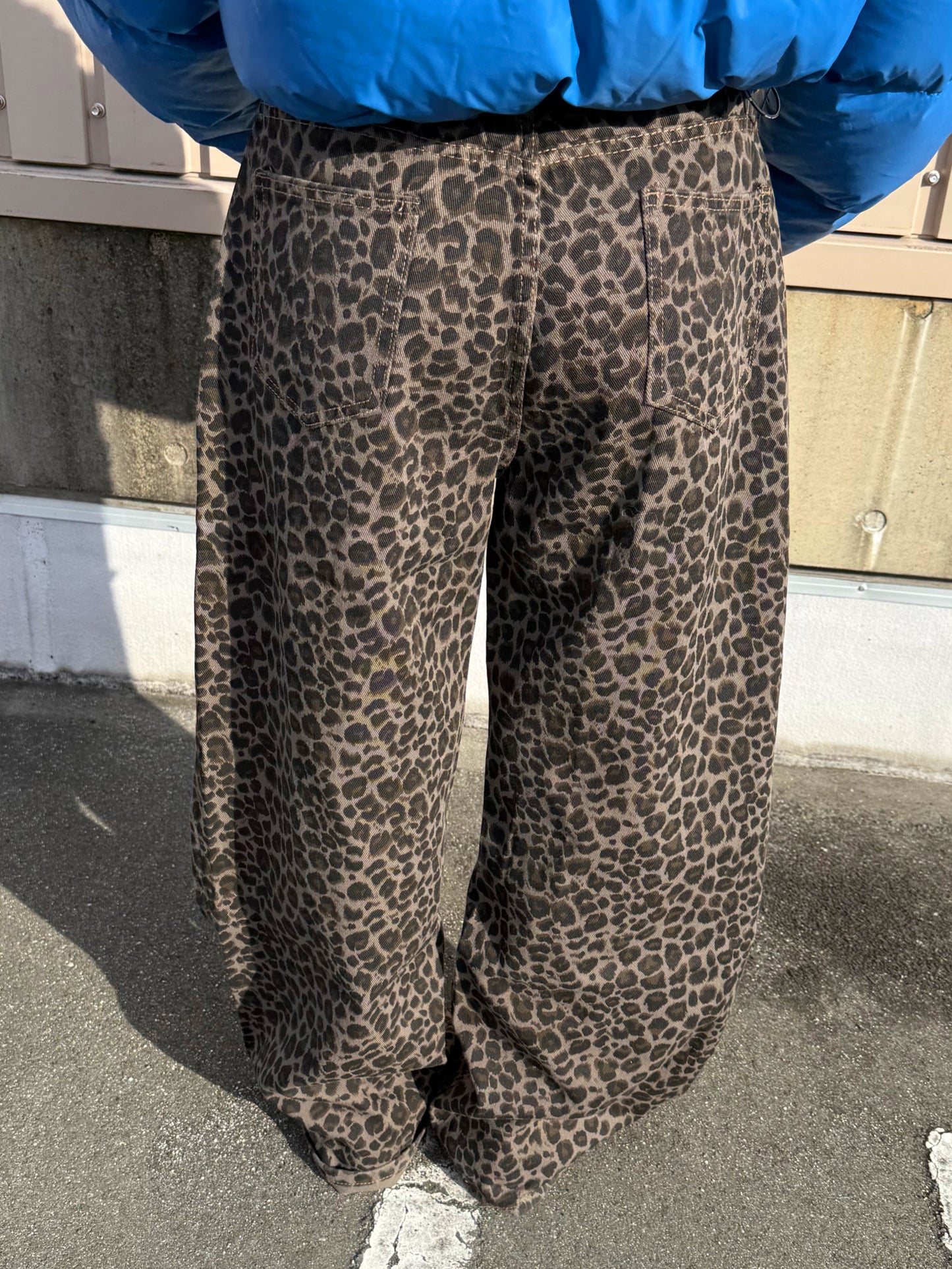 ダメージレオパードワイドパンツ DPB73538