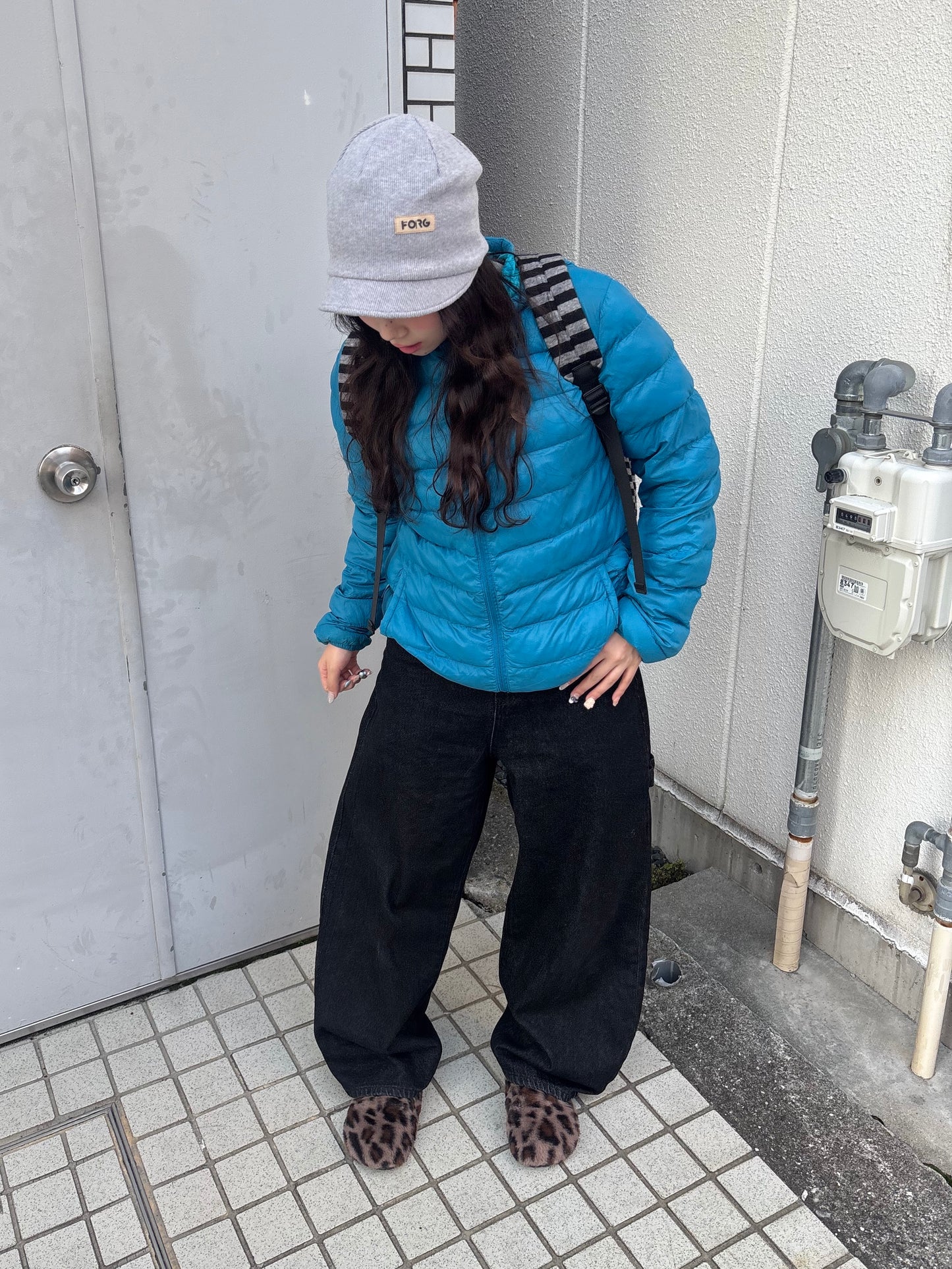 バッククロスオーバーデニムパンツ DPB89147