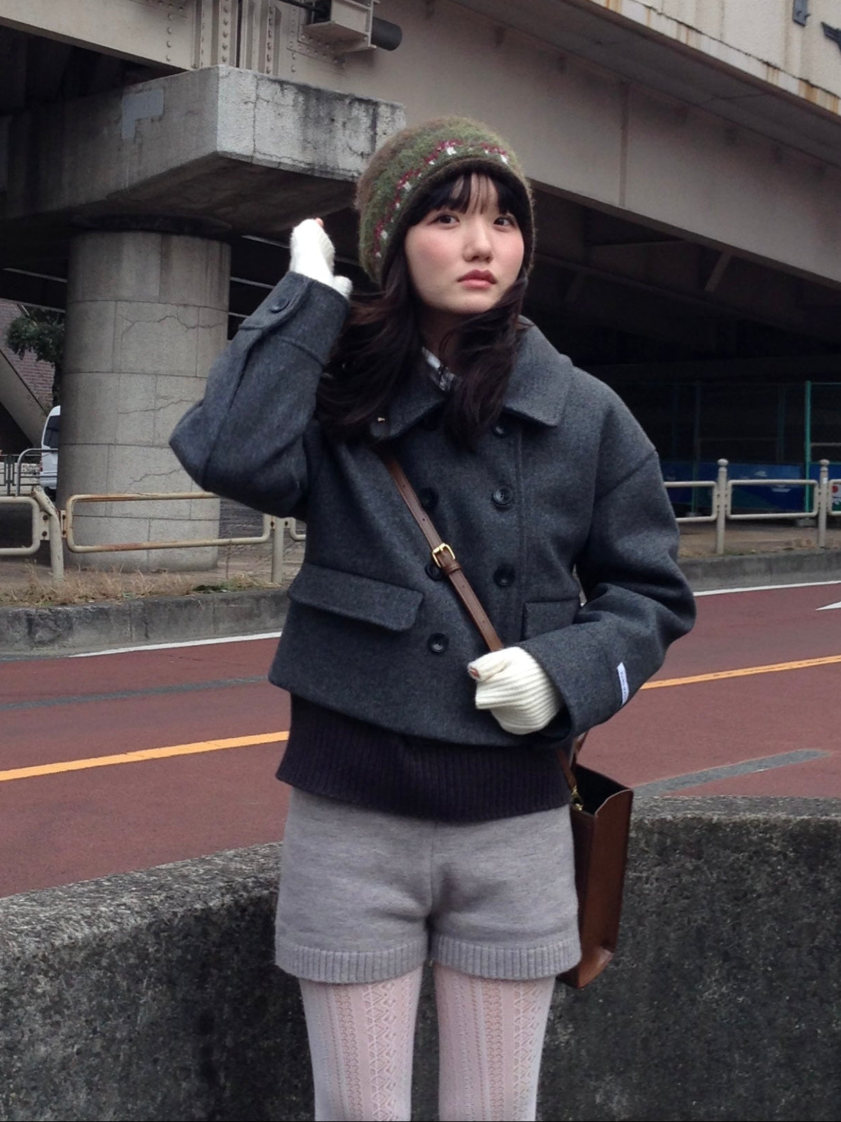 ライトグレーニットショートパンツ DPA43735