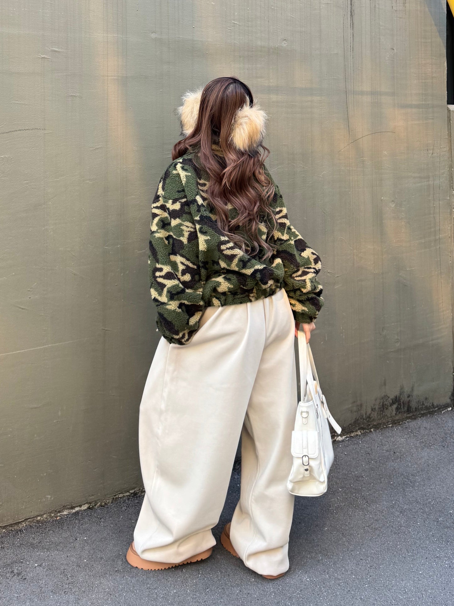 カモフラボアハーフジッププルオーバー DPB86180